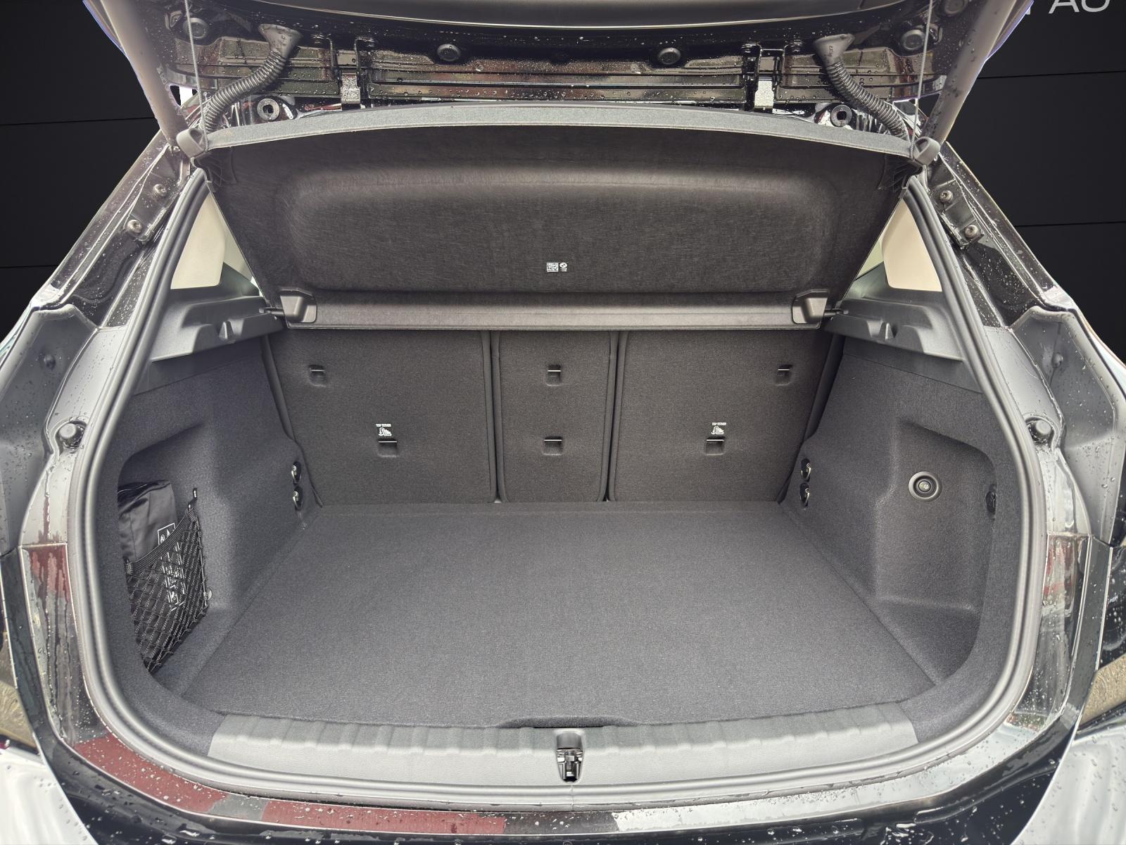 BMW 218d Active Tourer-image-29