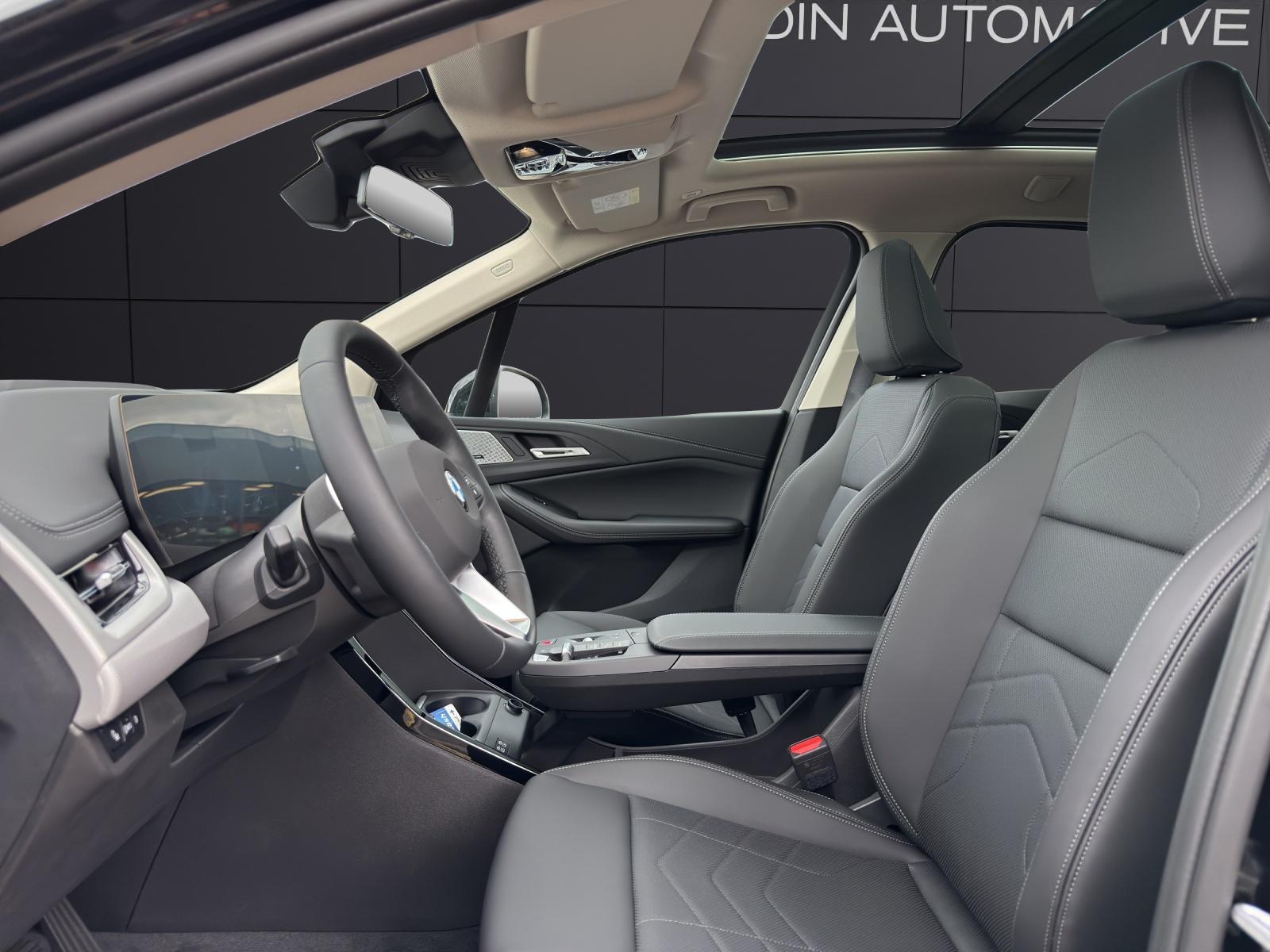 BMW 218d Active Tourer-image-31