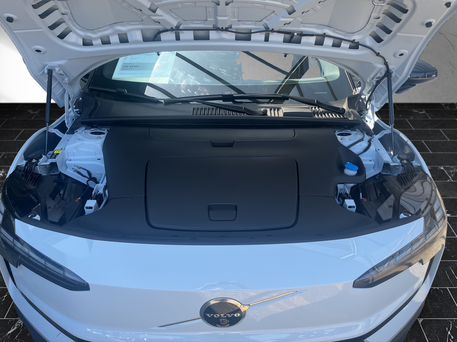 VOLVO EX30 E60 Twin Ultra Performance AWD-image-21