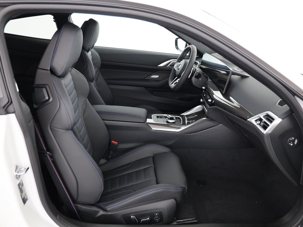 BMW M440i xDrive Coupé M Sport Pro-image-17