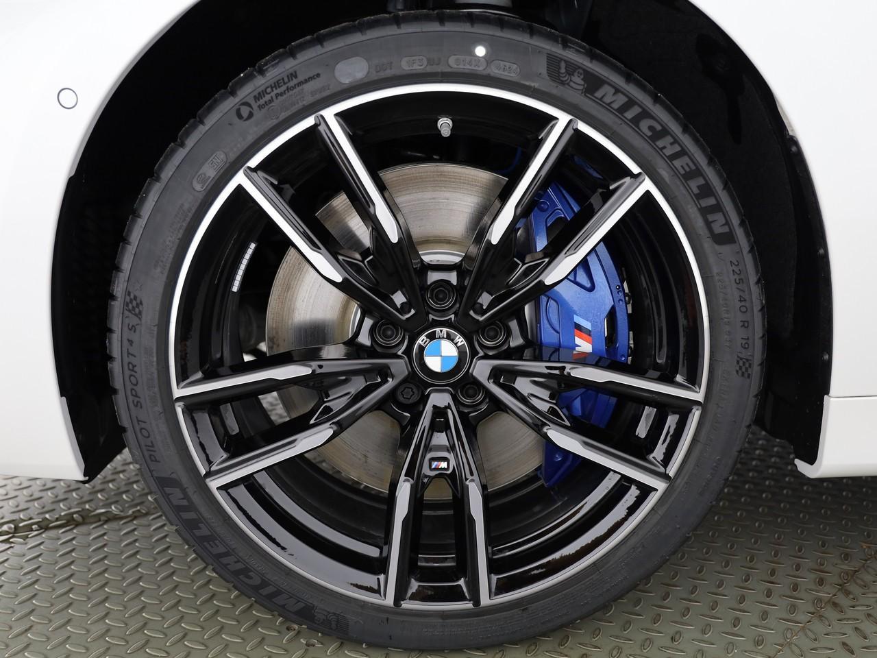 BMW M440i xDrive Coupé M Sport Pro-image-20