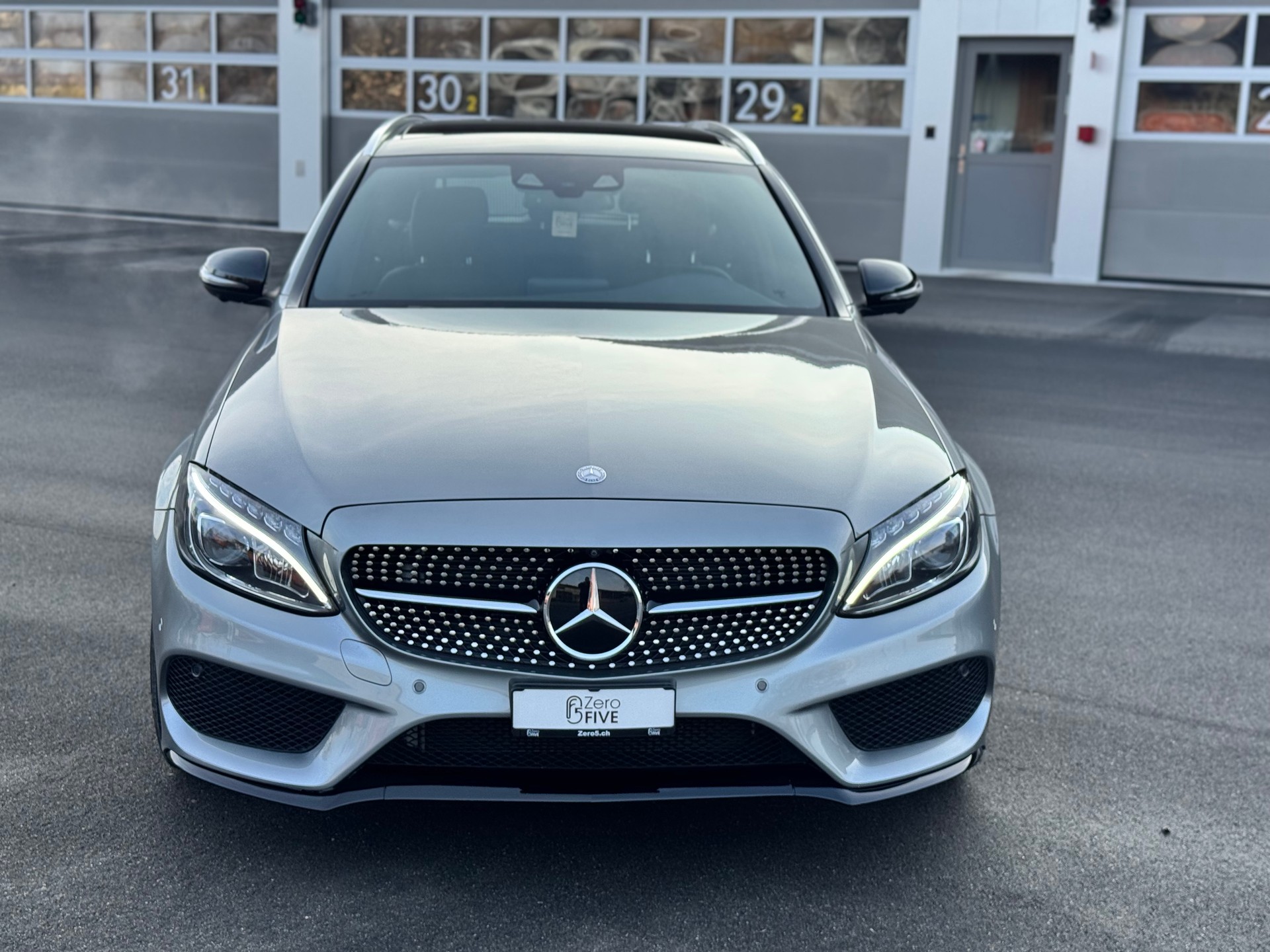 MERCEDES-BENZ C 450 AMG 4Matic 7G-Tronic-showroom-element-1