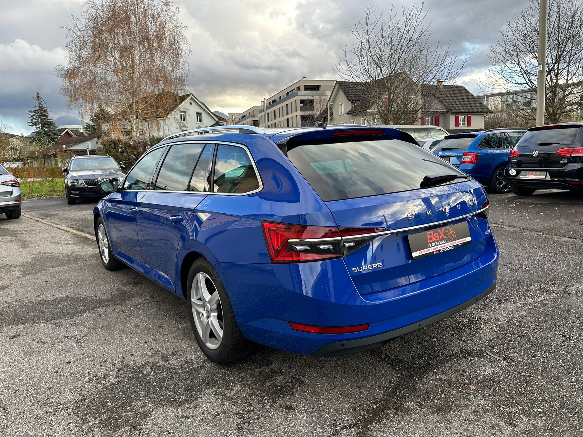 SKODA Superb Combi 2.0 TDi Style 4x4 DSG-image-2