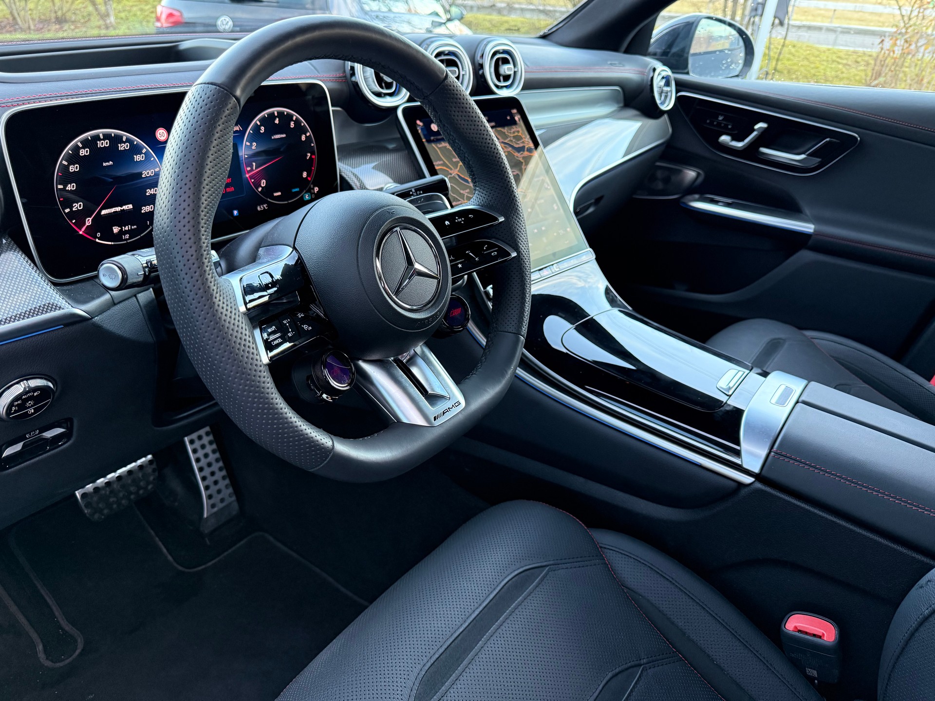 MERCEDES-BENZ GLC 43 AMG Executive Edition 4Matic 9G-Tronic-image-4