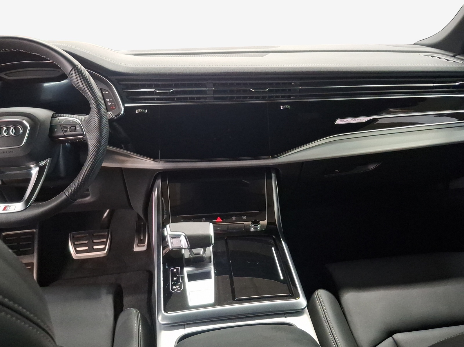 AUDI Q8 55 TFSI e quattro PHEV tiptronic-image-11