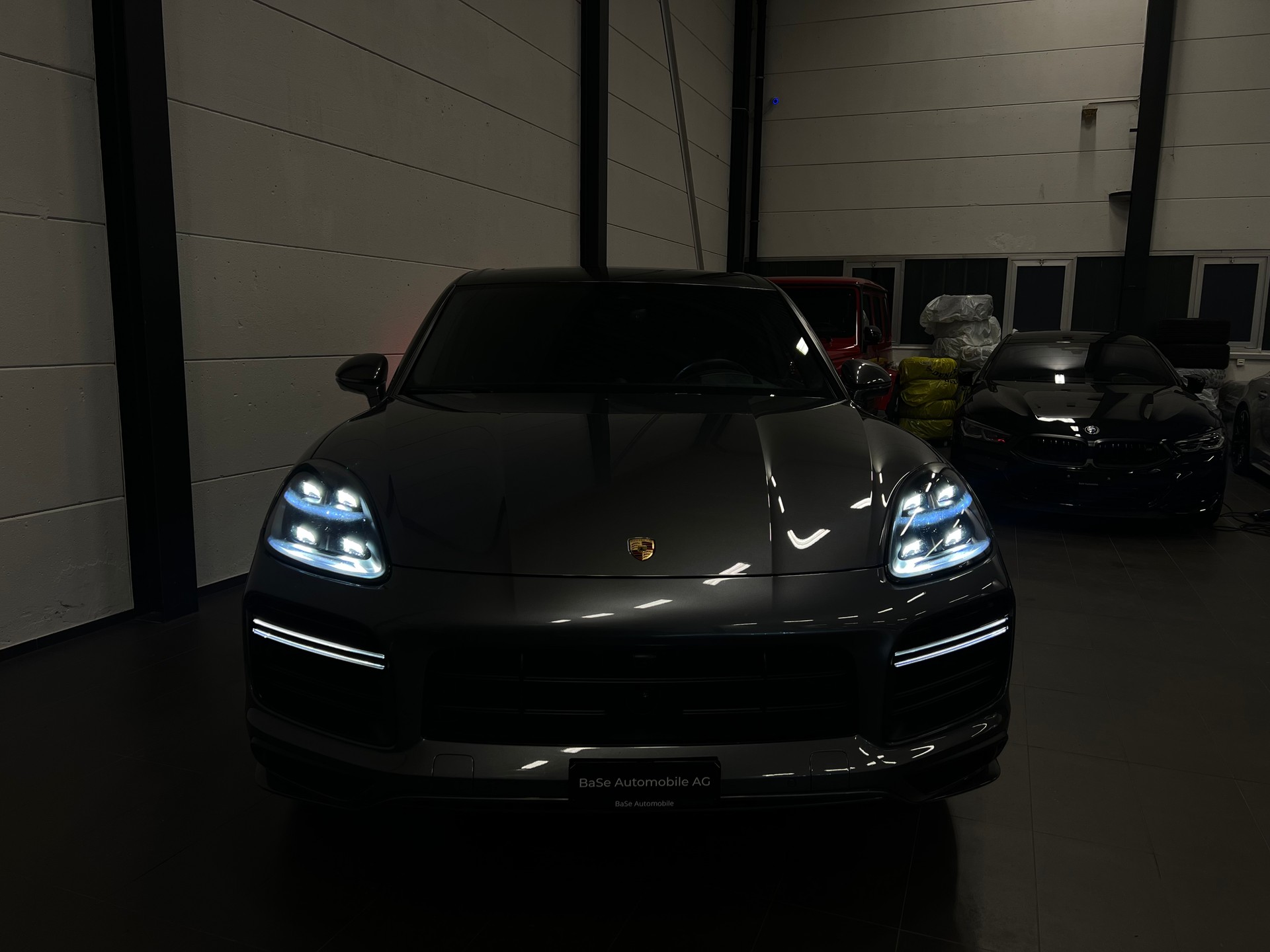PORSCHE Cayenne Turbo-image-7