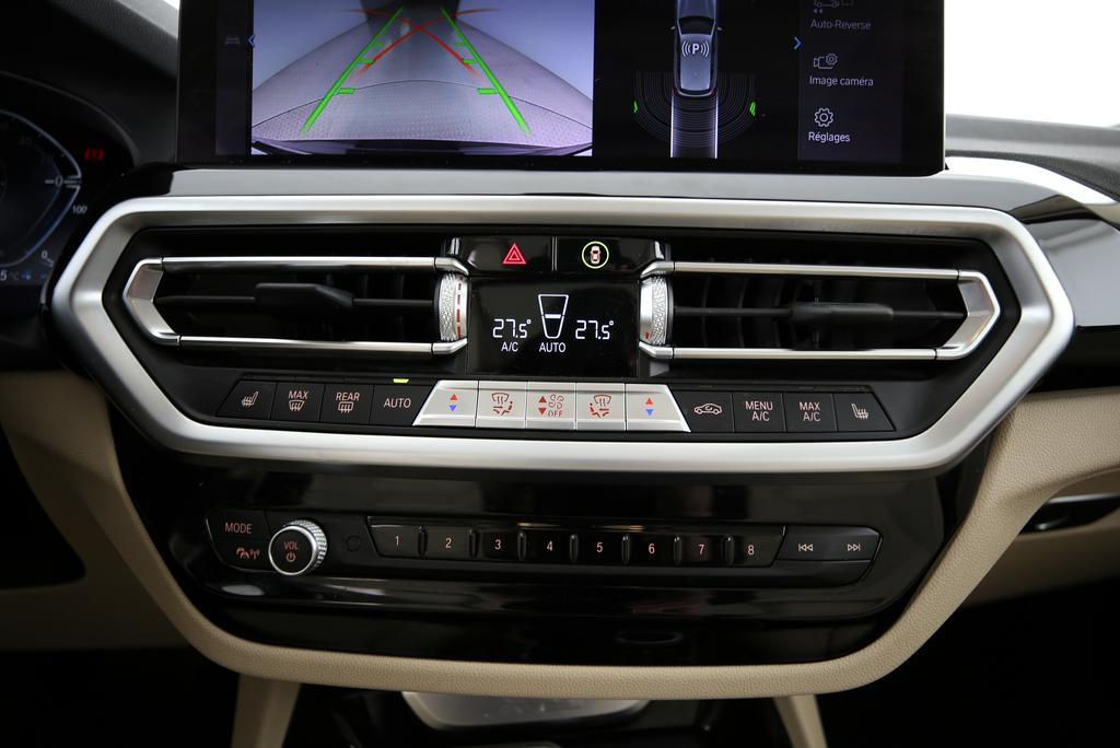BMW X3 30e xDrive-image-11