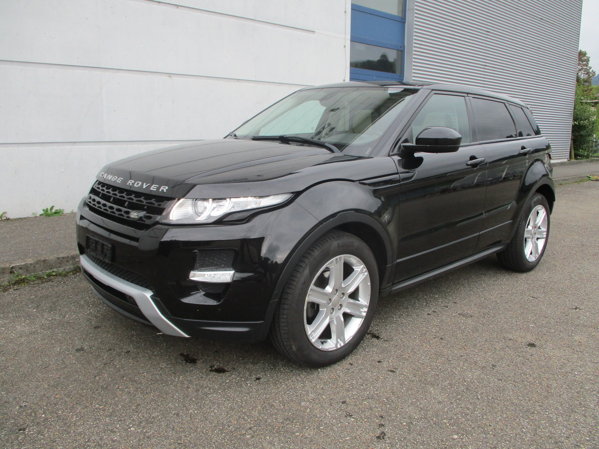 LAND ROVER Range Rover Evoque 2.0 Si4 Dynamic AT9-image-0