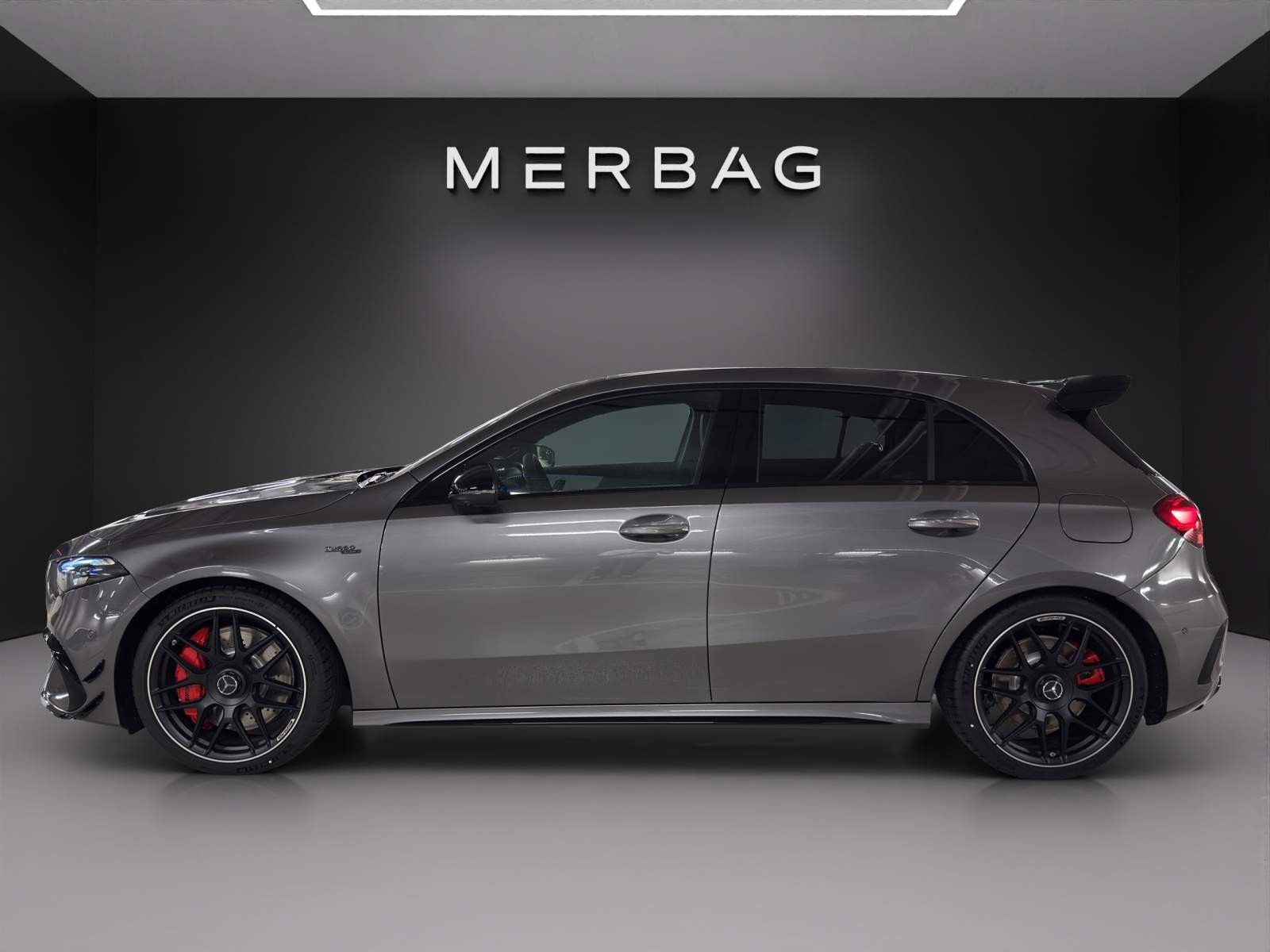 MERCEDES-BENZ A AMG 45 S 4Matic+ 8G-DCT-image-3
