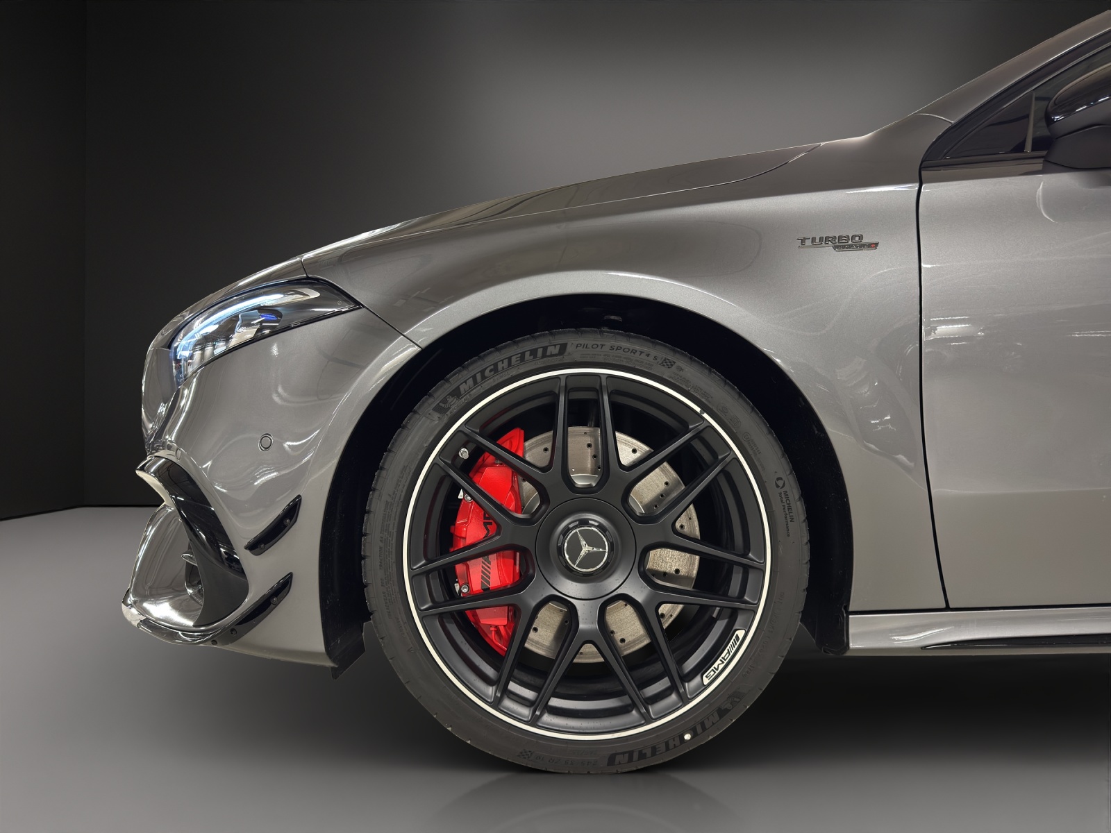 MERCEDES-BENZ A AMG 45 S 4Matic+ 8G-DCT-image-8