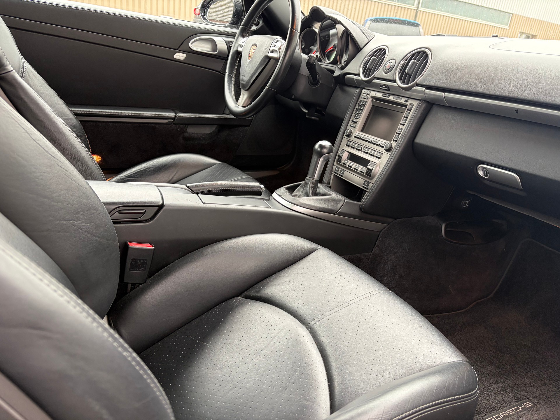 PORSCHE Cayman S 3.4-image-8