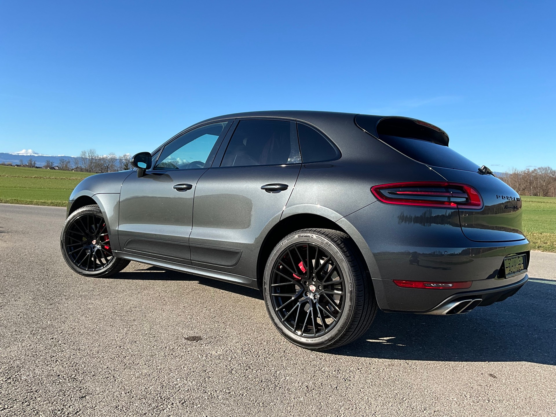 PORSCHE Macan Turbo PDK-image-4