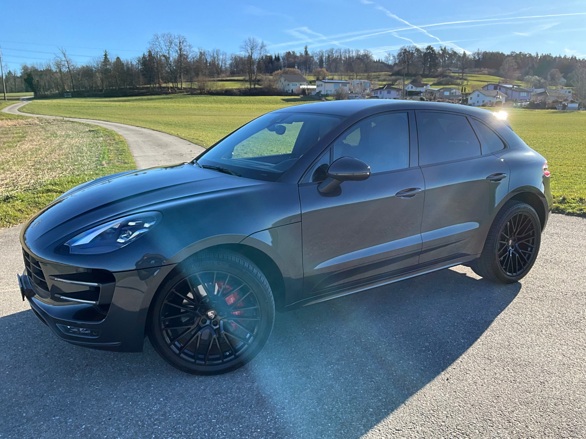 PORSCHE Macan Turbo PDK-image-1