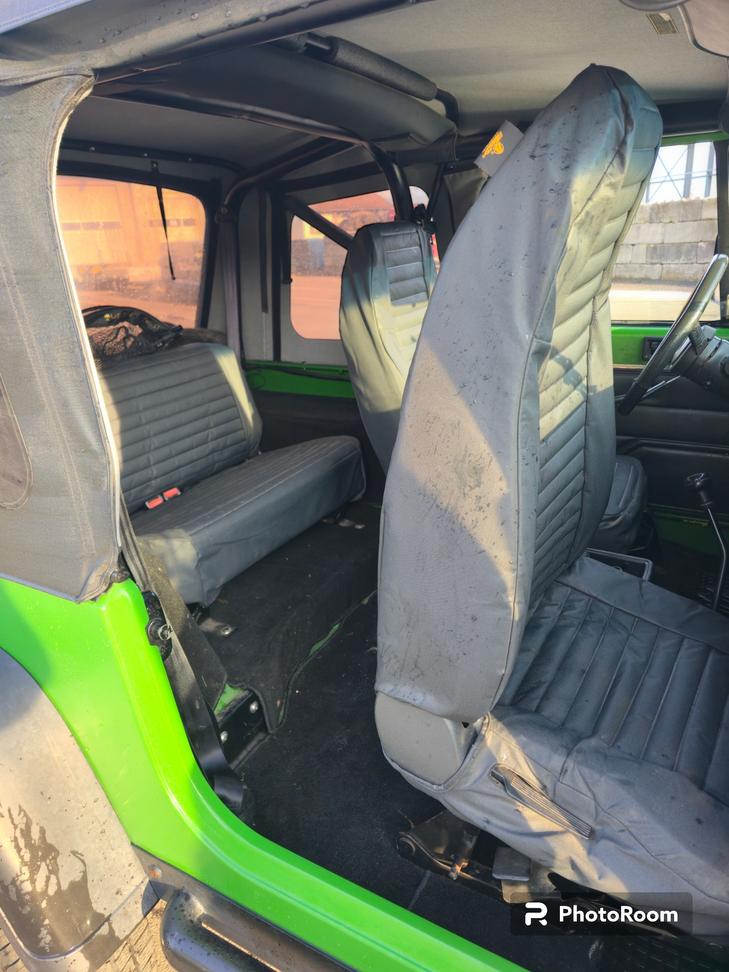 JEEP Wrangler 4.0 Laredo-image-8