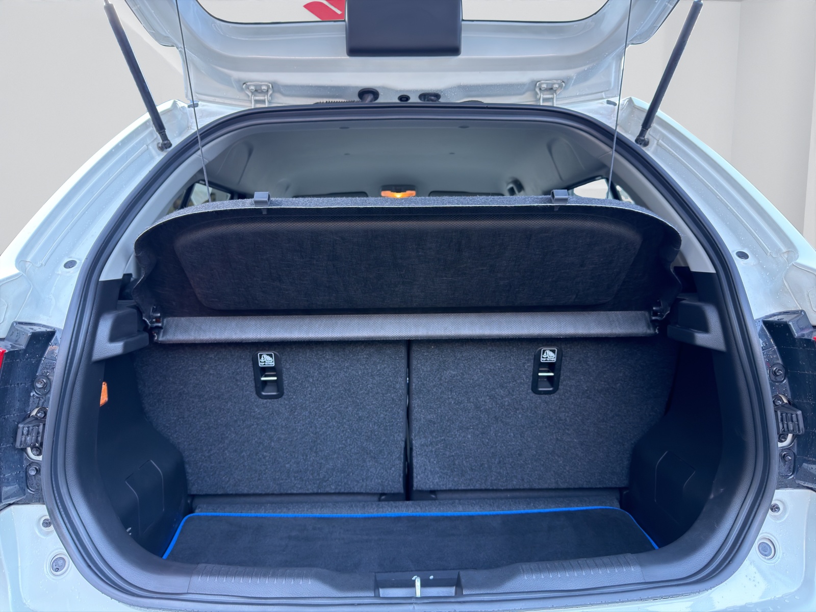SUZUKI Ignis 1.2 Compact+ Hybrid 4x4-image-12