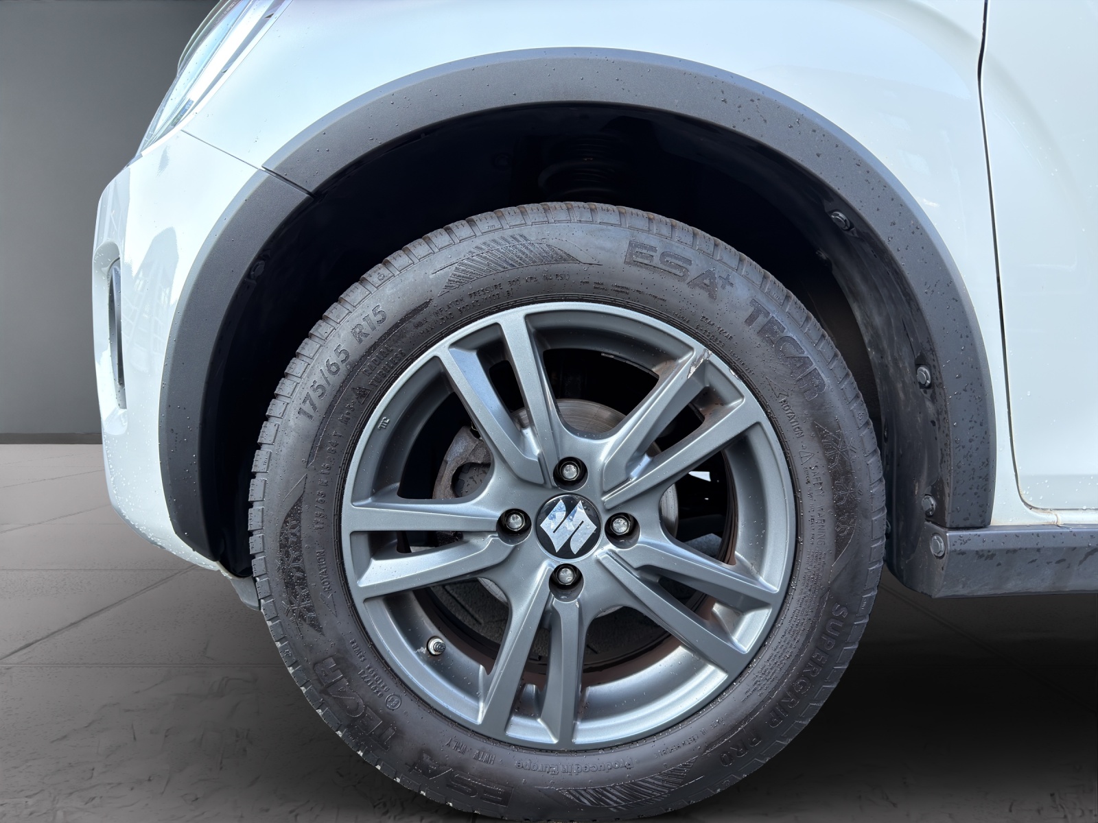SUZUKI Ignis 1.2 Compact+ Hybrid 4x4-image-8
