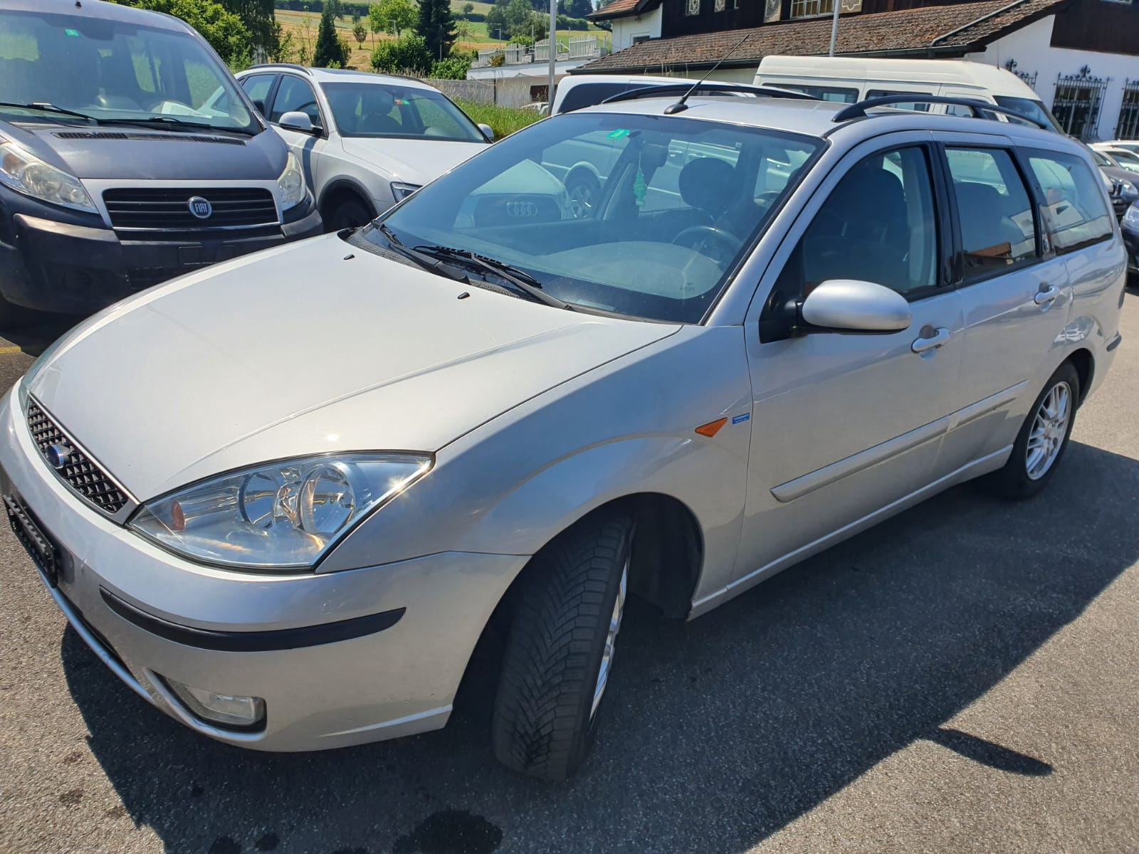 FORD Focus 2.0i 16V Carving-image-0