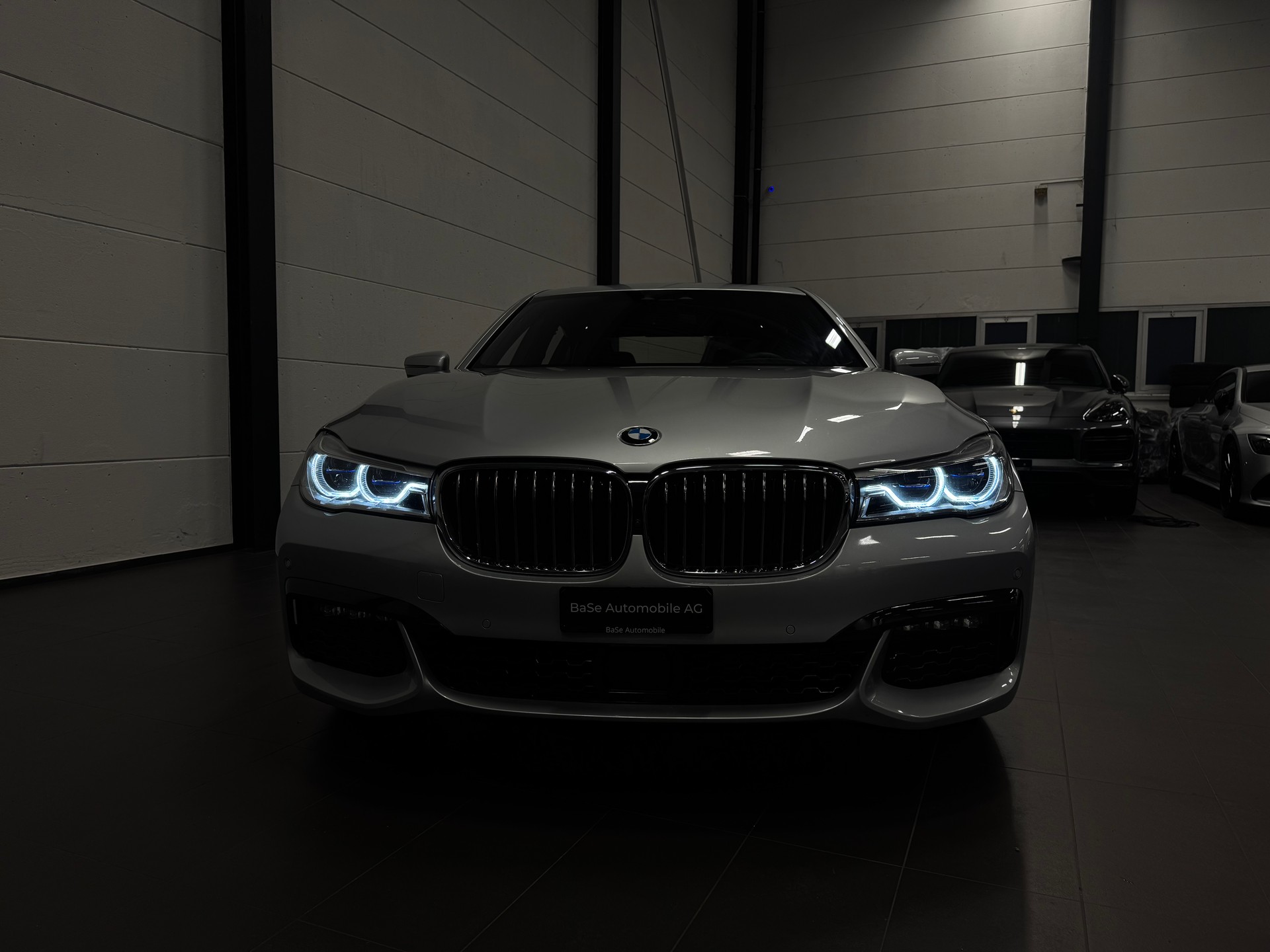 BMW 730Ld xDrive Steptronic M Sport-image-7