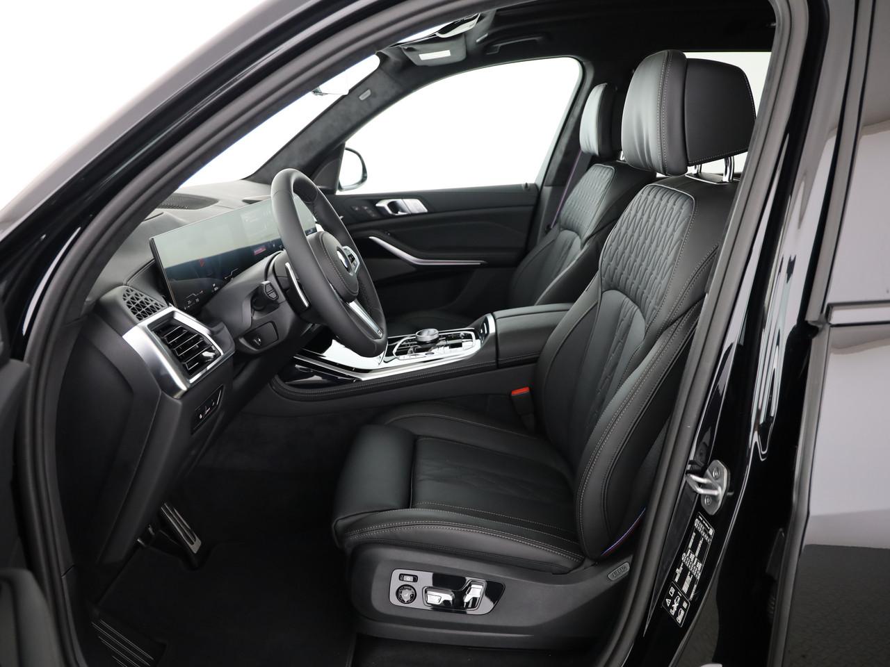 BMW X7 40d xDrive-image-21