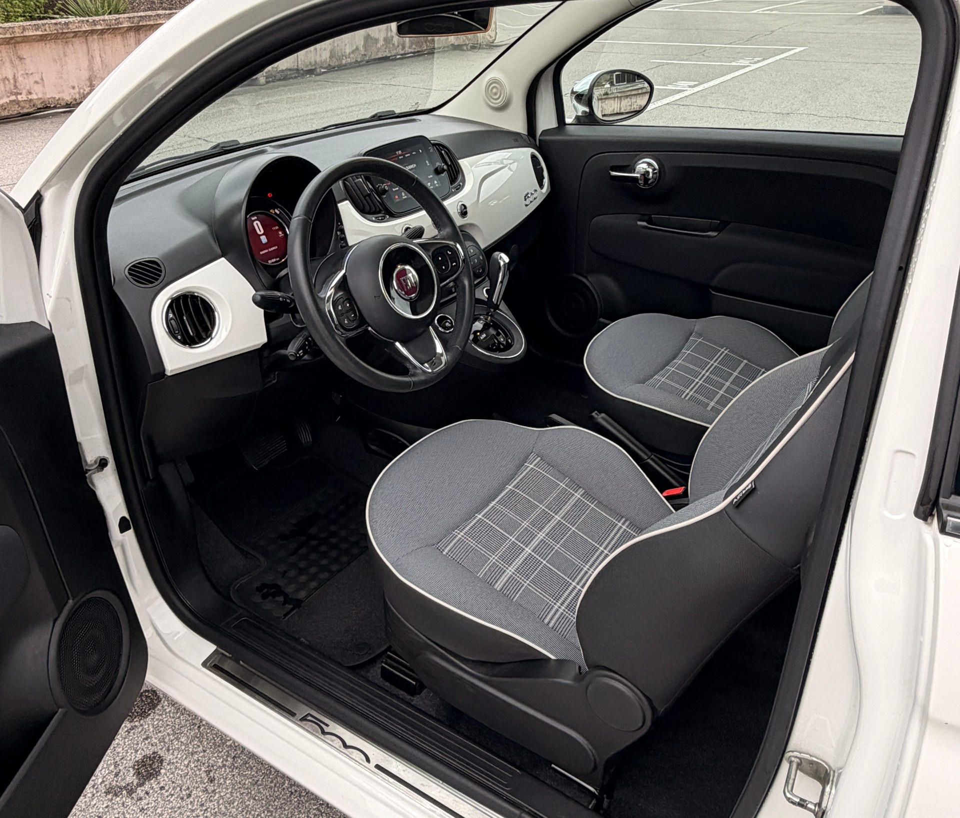 FIAT 500 0.9 Twinair Mirror Dualogic-image-9