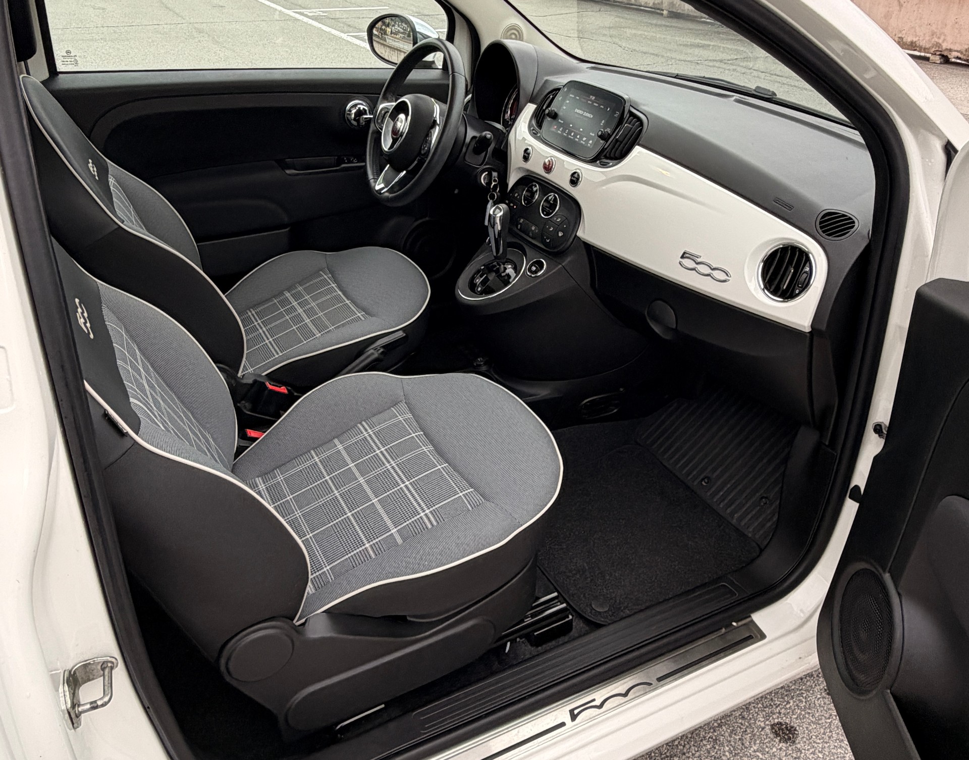 FIAT 500 0.9 Twinair Mirror Dualogic-image-10