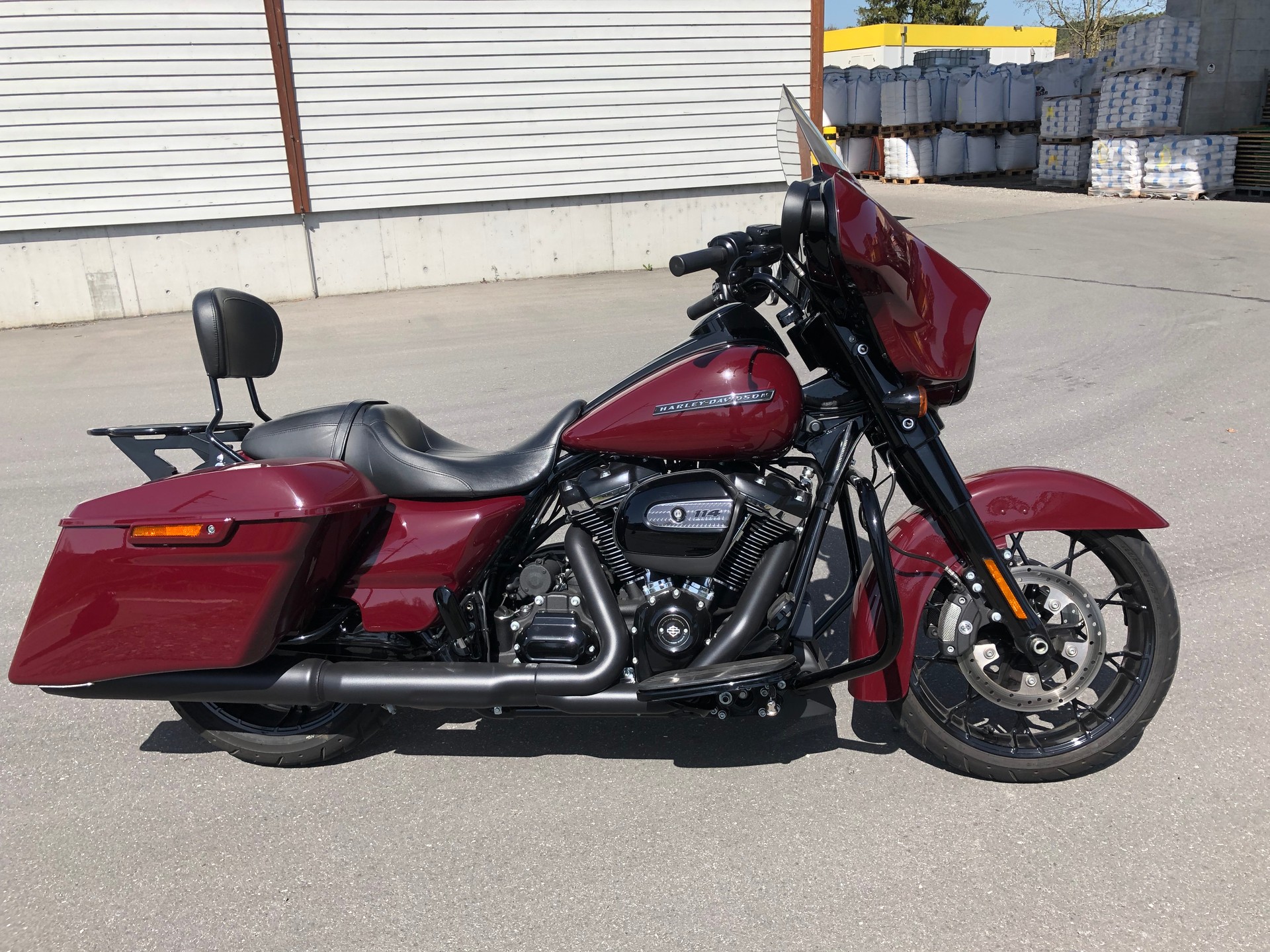 HARLEY-DAVIDSON FLHXS Street Glide Special 114
