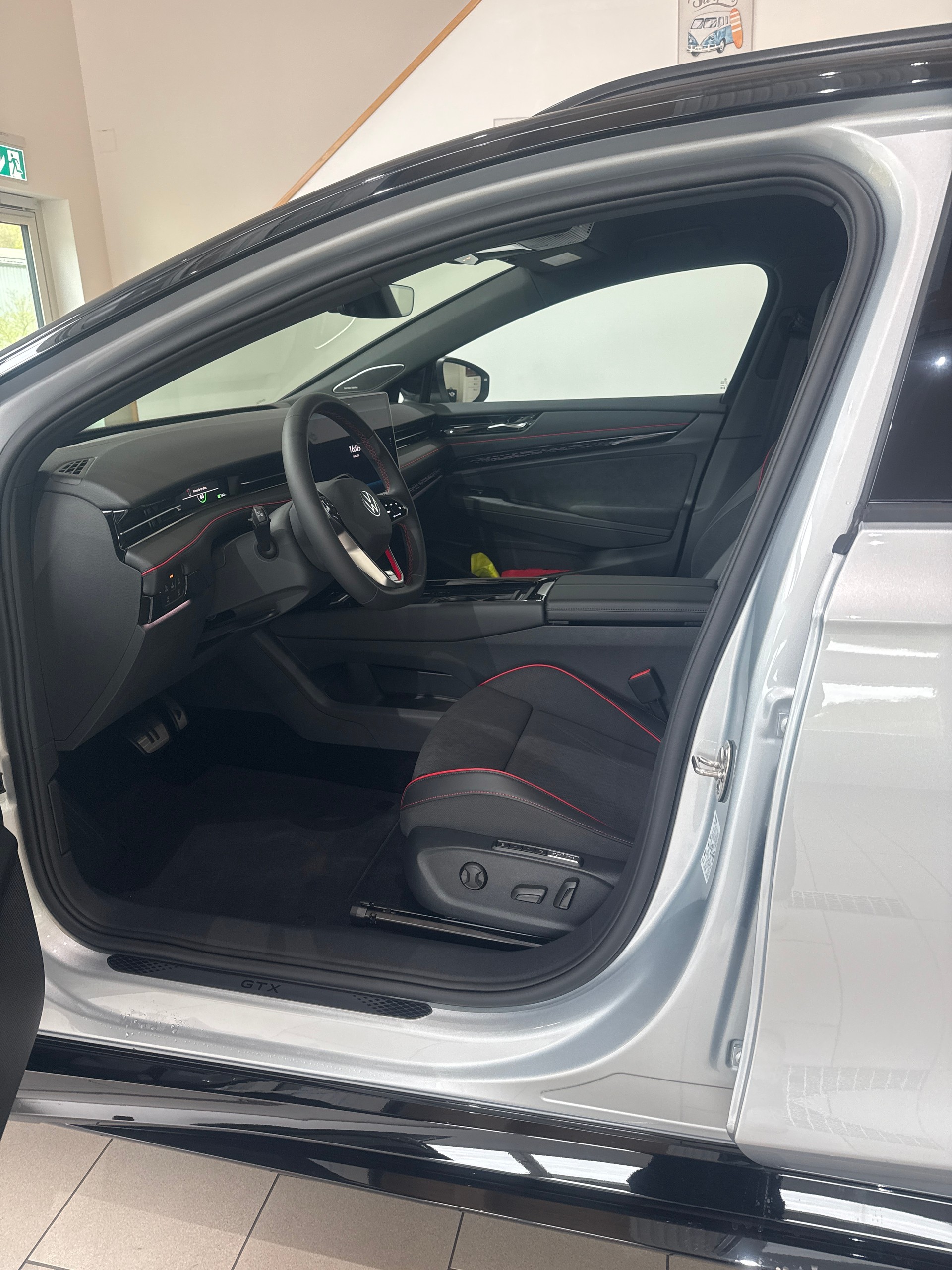 VW ID.7 Tourer GTX United 4motion-image-3