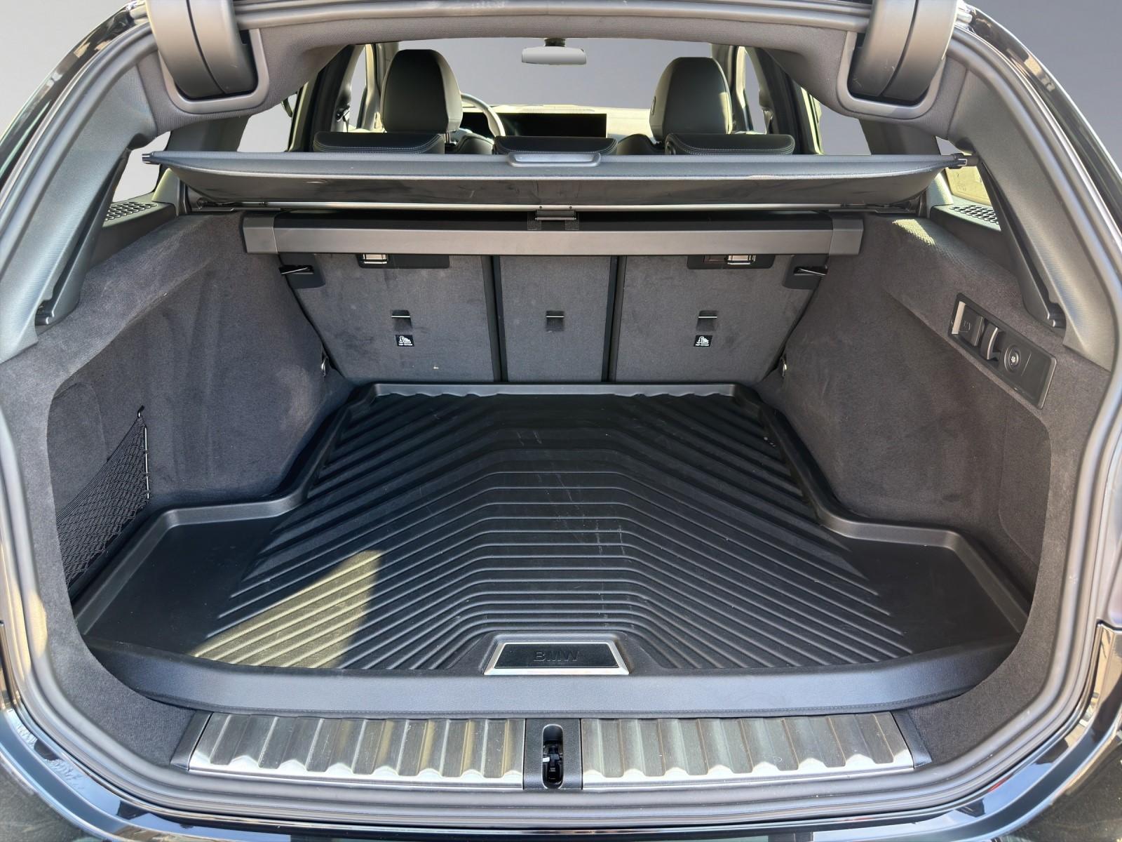 BMW M340d xDrive Touring-image-14