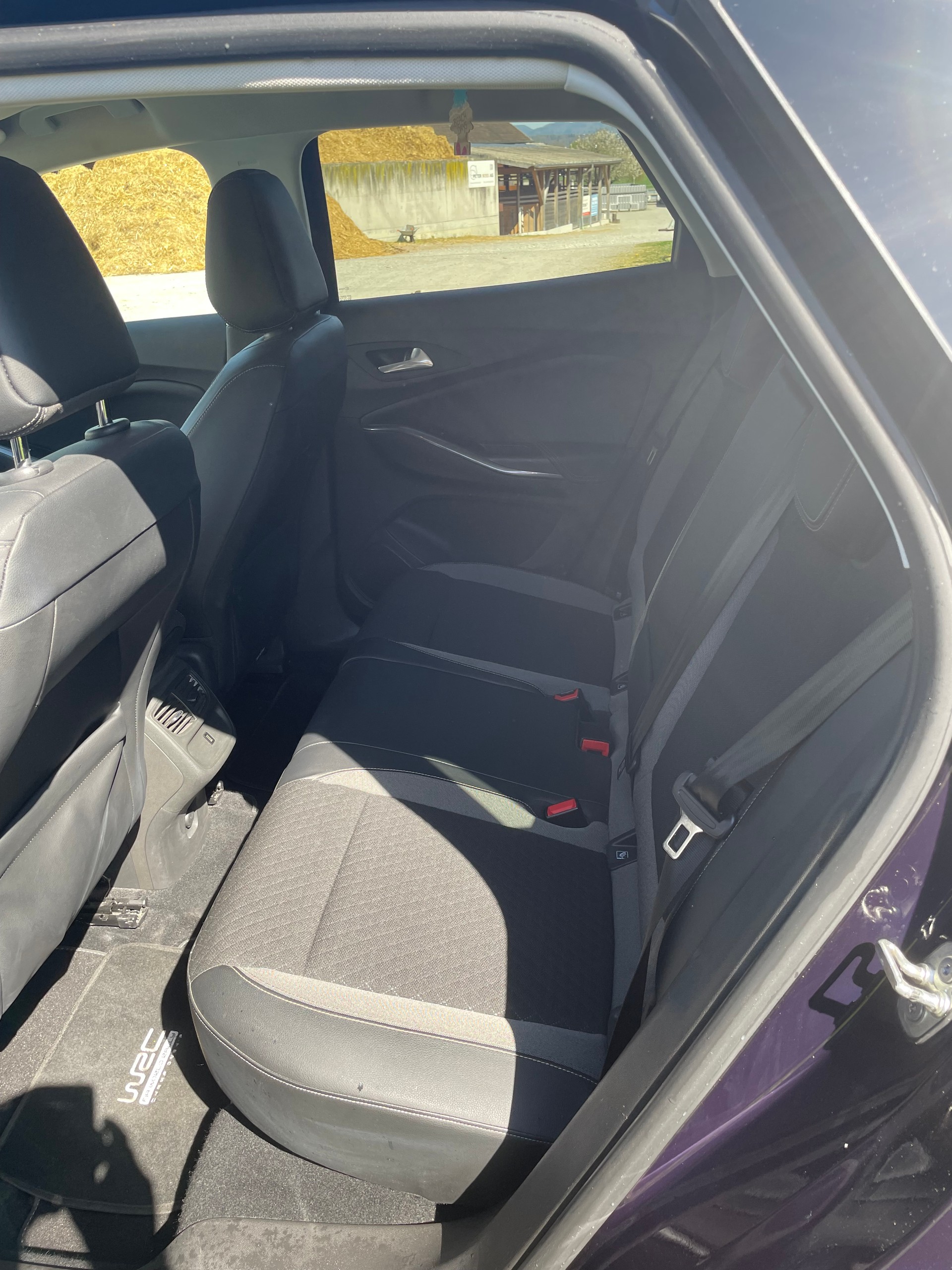 OPEL Grandland X 1.2i TP Enjoy-image-5