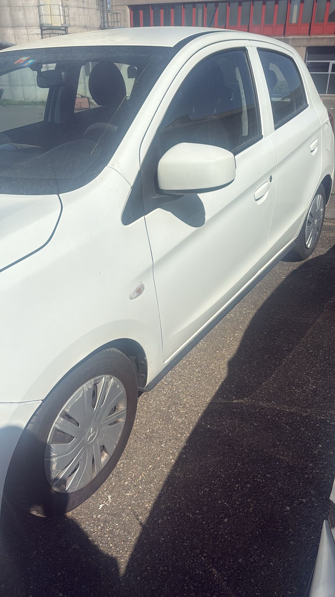 MITSUBISHI Space Star 1.0 Entry-image-1
