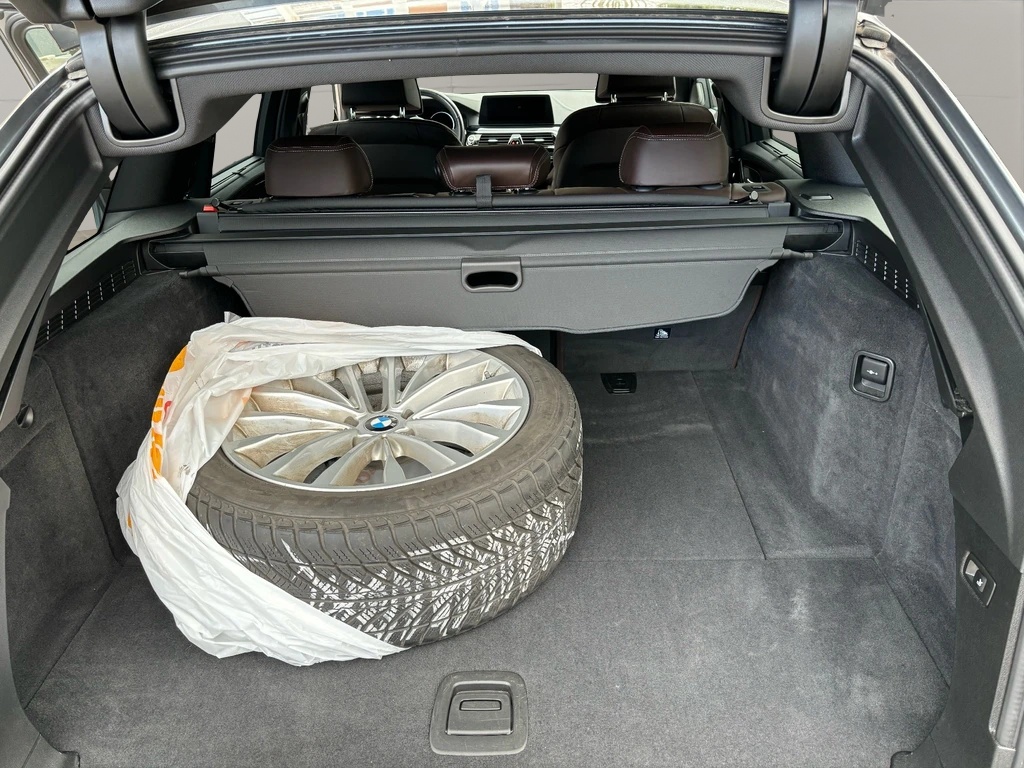 BMW M550d xDrive Touring Steptronic-image-20