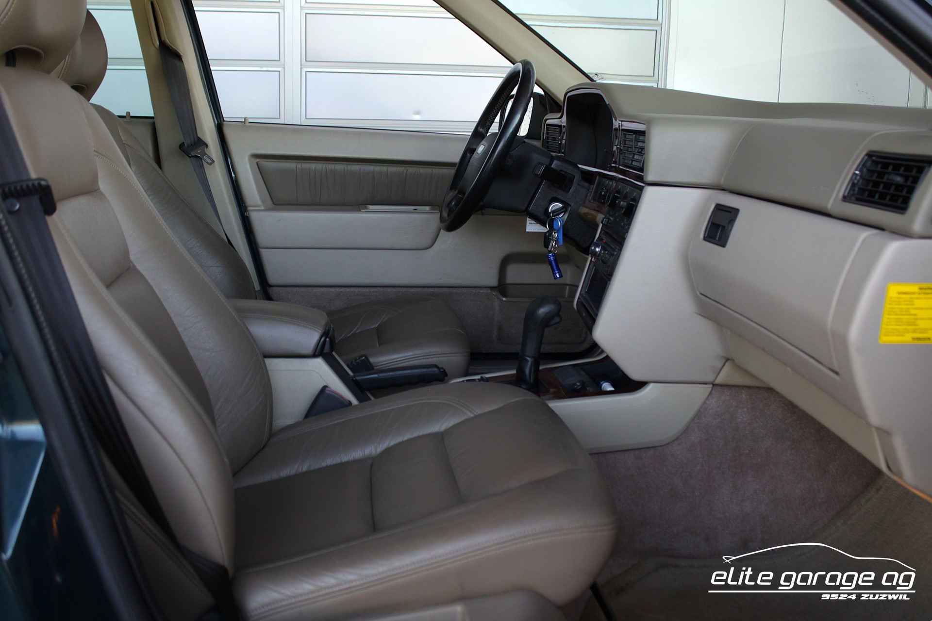 VOLVO 850 T-5-image-15