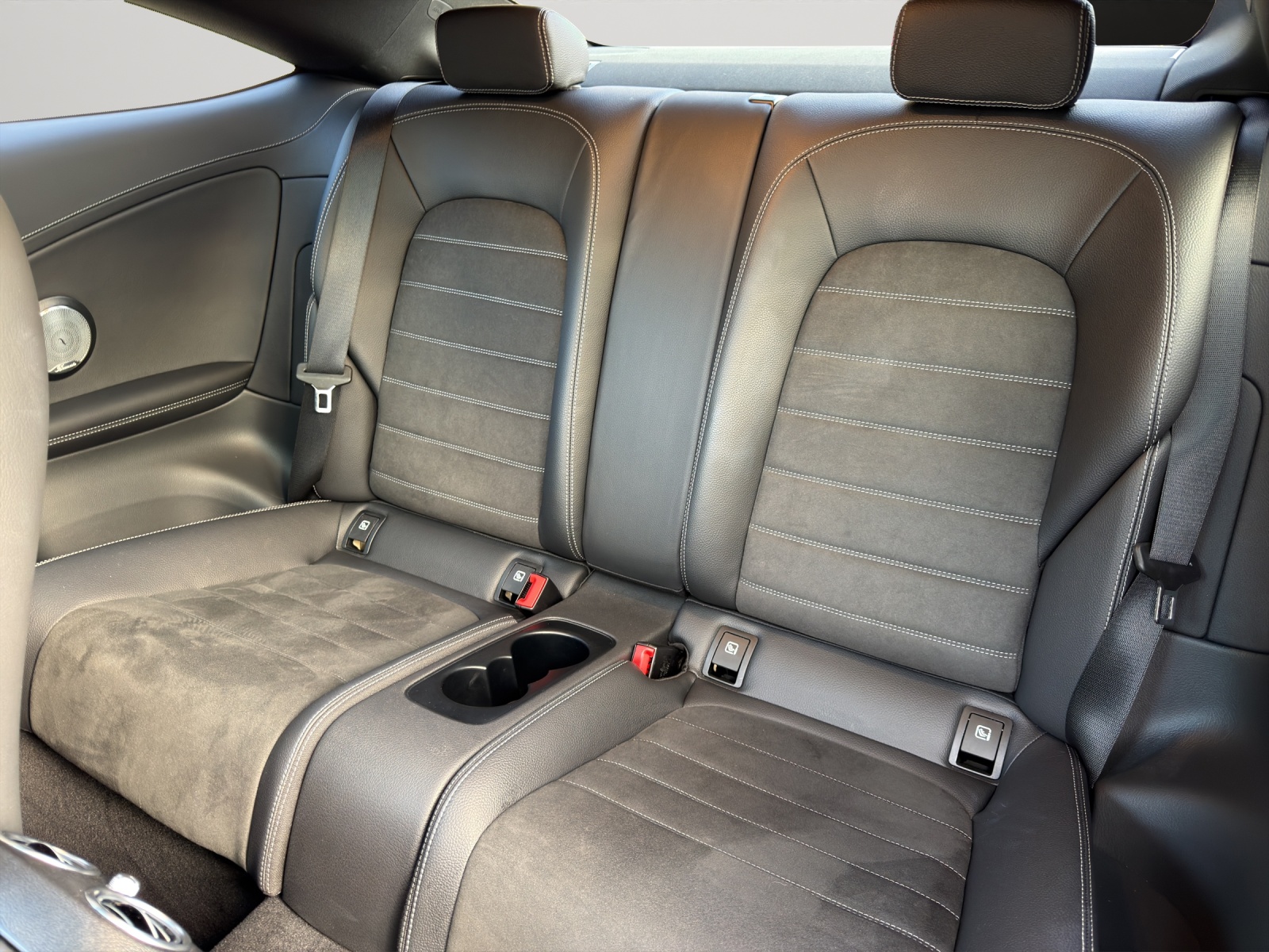 Image MERCEDES-BENZ C-200 C 200 Coupé 4Matic AMG Line + Premium + 9G-Tronic