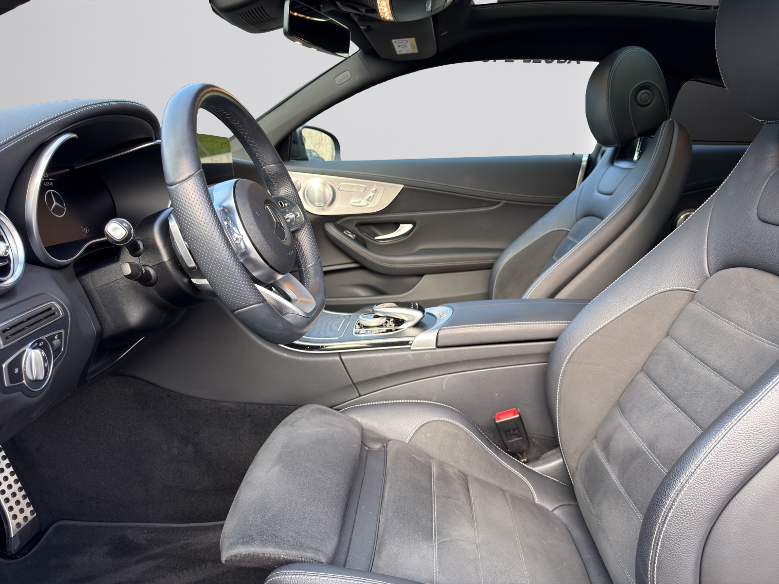 Image MERCEDES-BENZ C-200 C 200 Coupé 4Matic AMG Line + Premium + 9G-Tronic