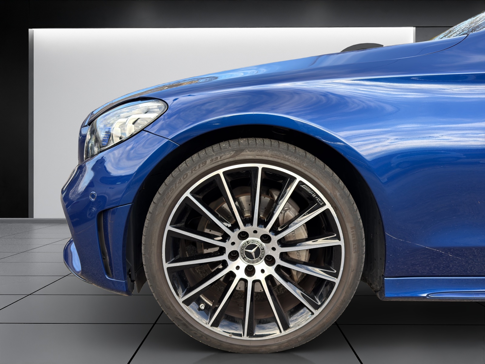Image MERCEDES-BENZ C-200 C 200 Coupé 4Matic AMG Line + Premium + 9G-Tronic