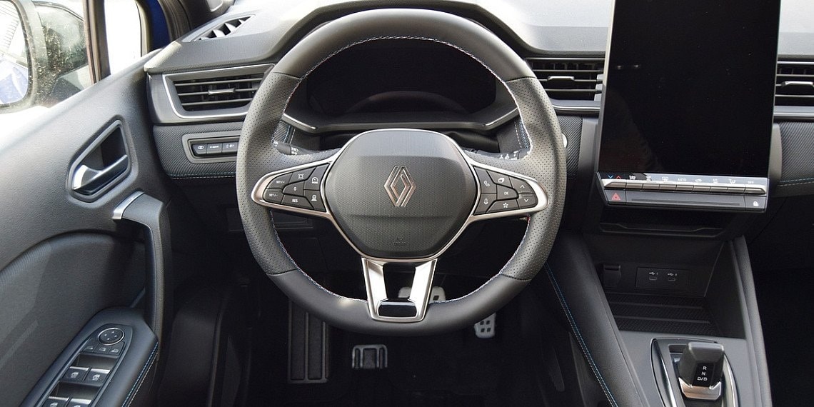 RENAULT Captur 1.8 E-Tech 160 Esprit Alpine DHT mit Winter Pack-image-6