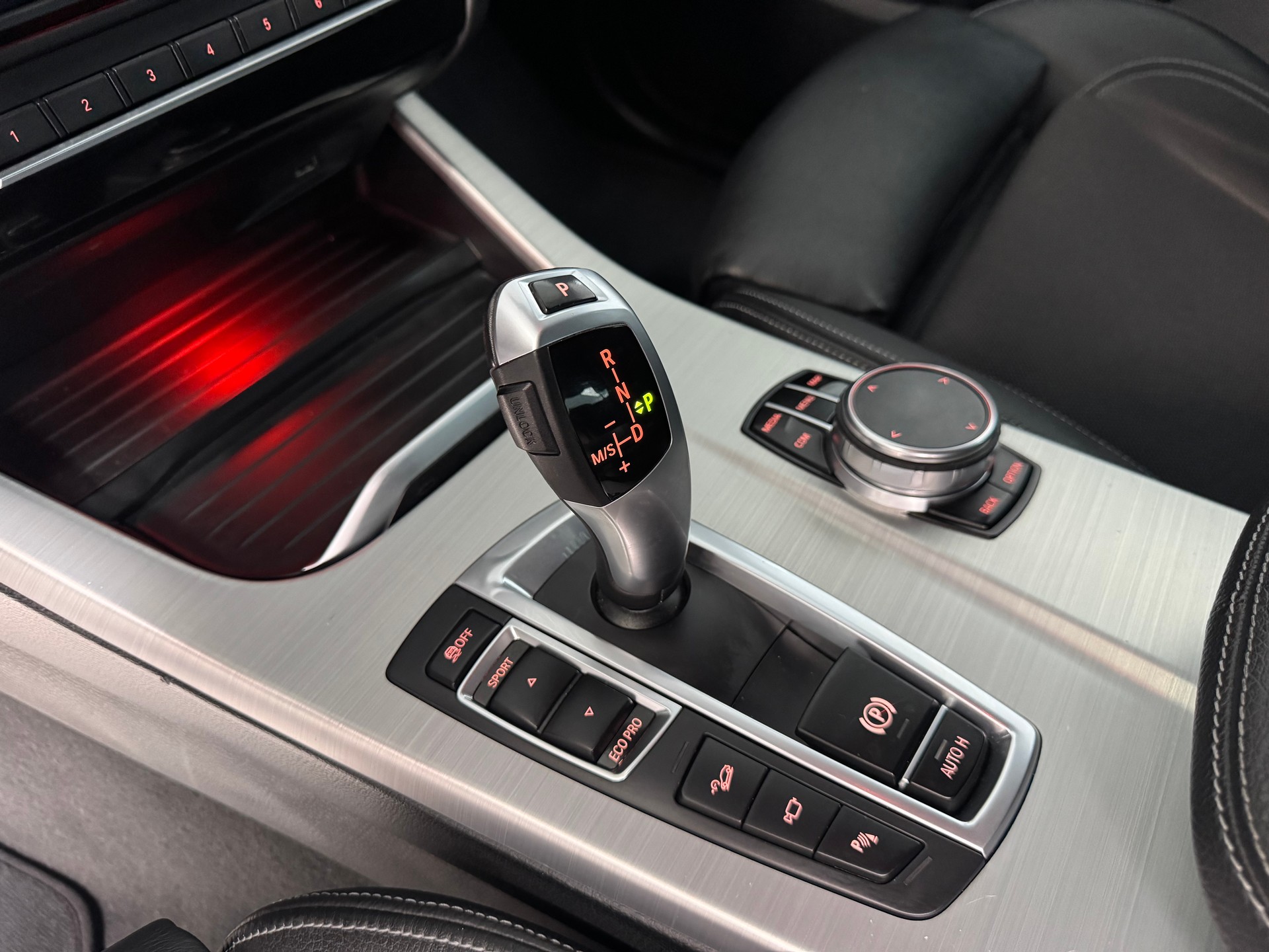 BMW X4 xDrive 20d M Sport Steptronic-image-17