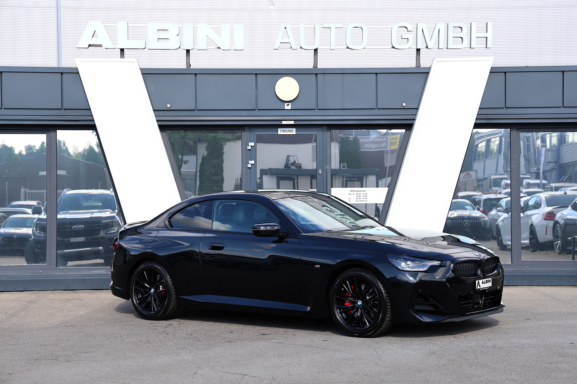 BMW 230i M Sport Pro-showroom-element-2