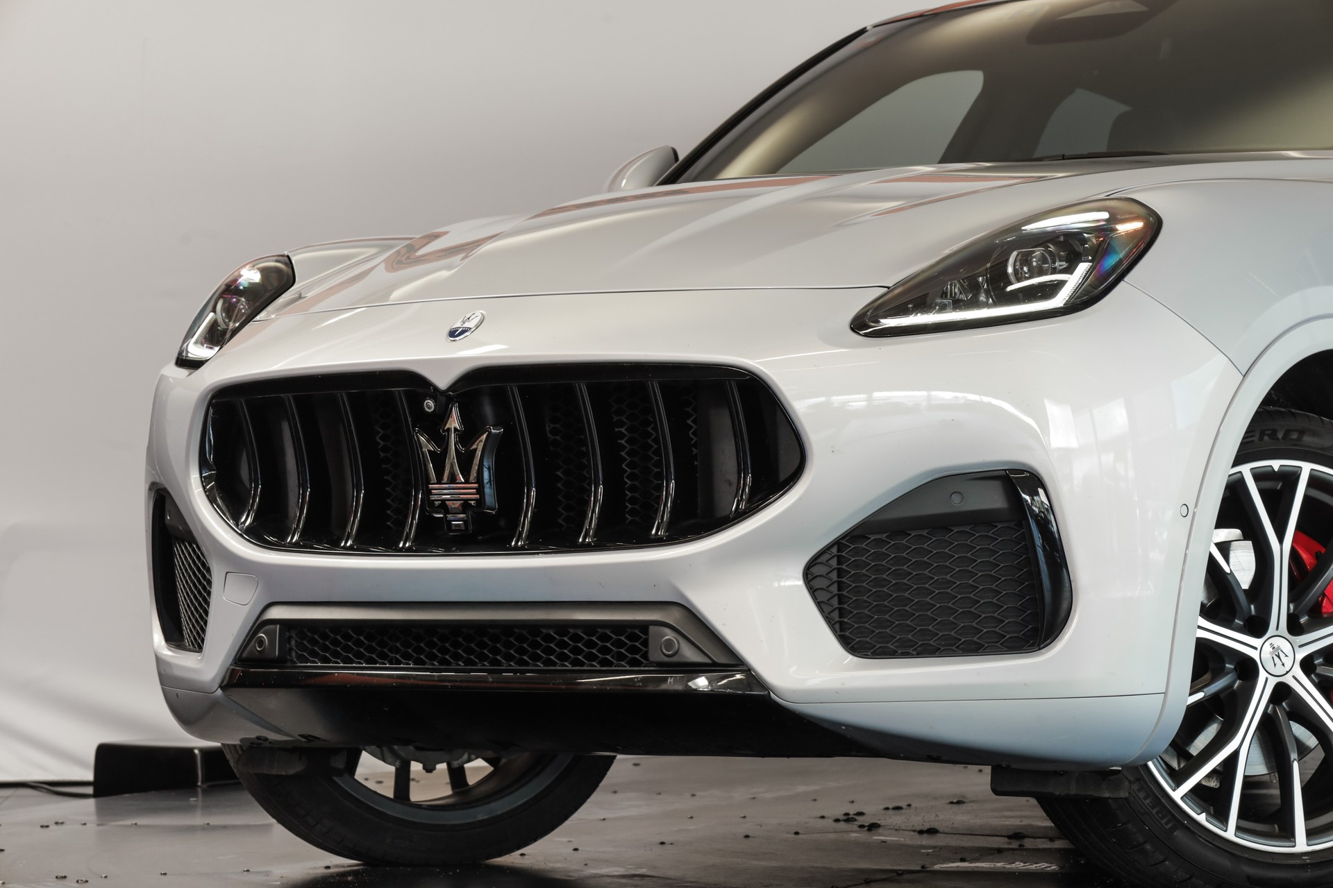 MASERATI Grecale 2.0 MHEV Modena Hybrid Automatica-image-30