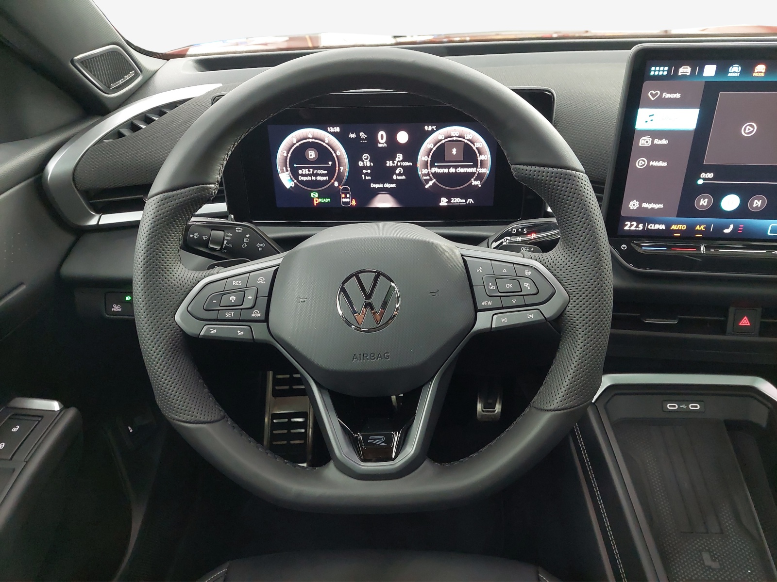 VW T-Roc 1.5 eTSI mHEV R-Line DSG-image-9