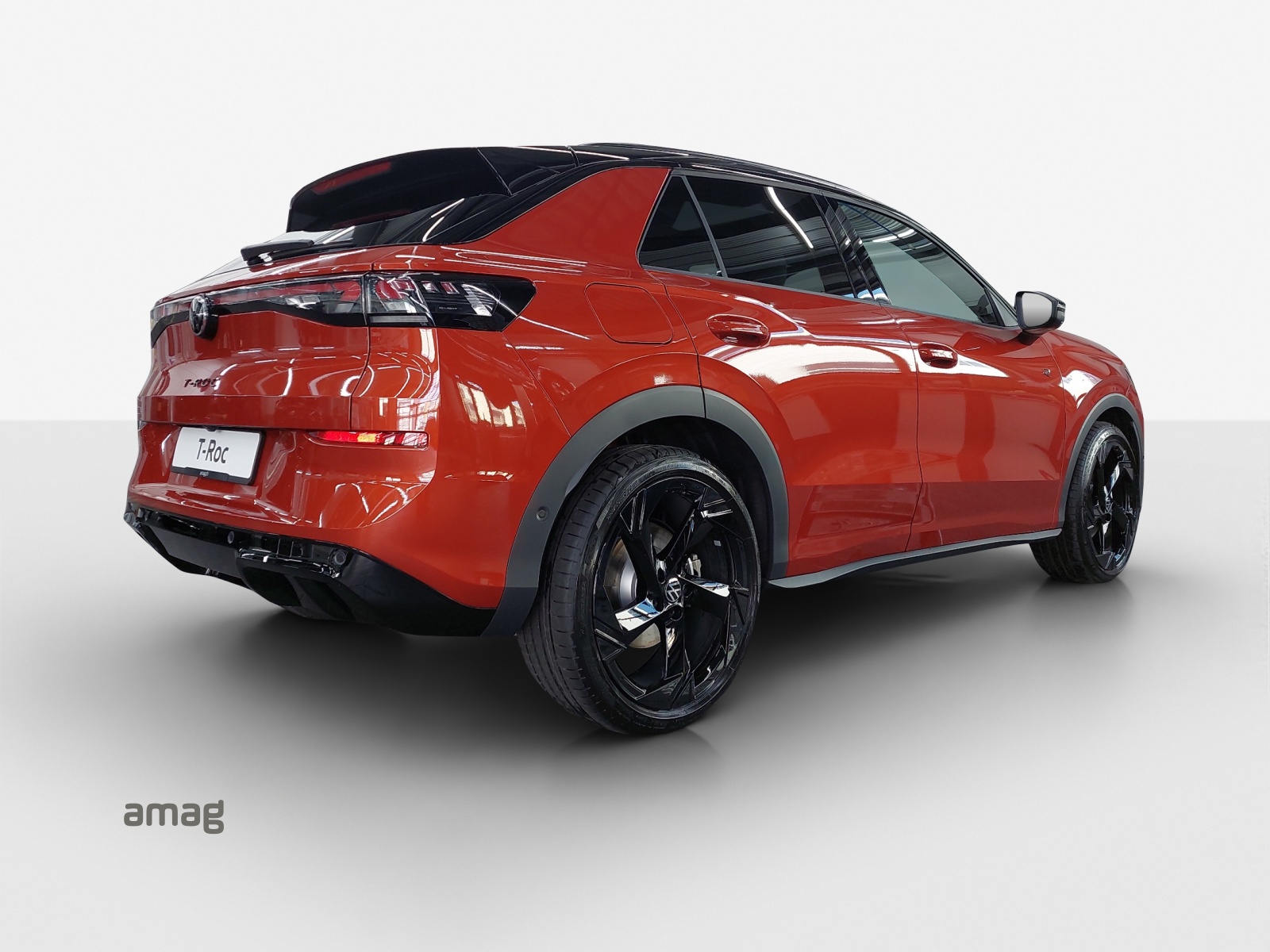 VW T-Roc 1.5 eTSI mHEV R-Line DSG-image-4