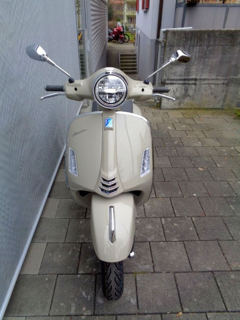 PIAGGIO VESPA GTS 310 E5-showroom-element-2
