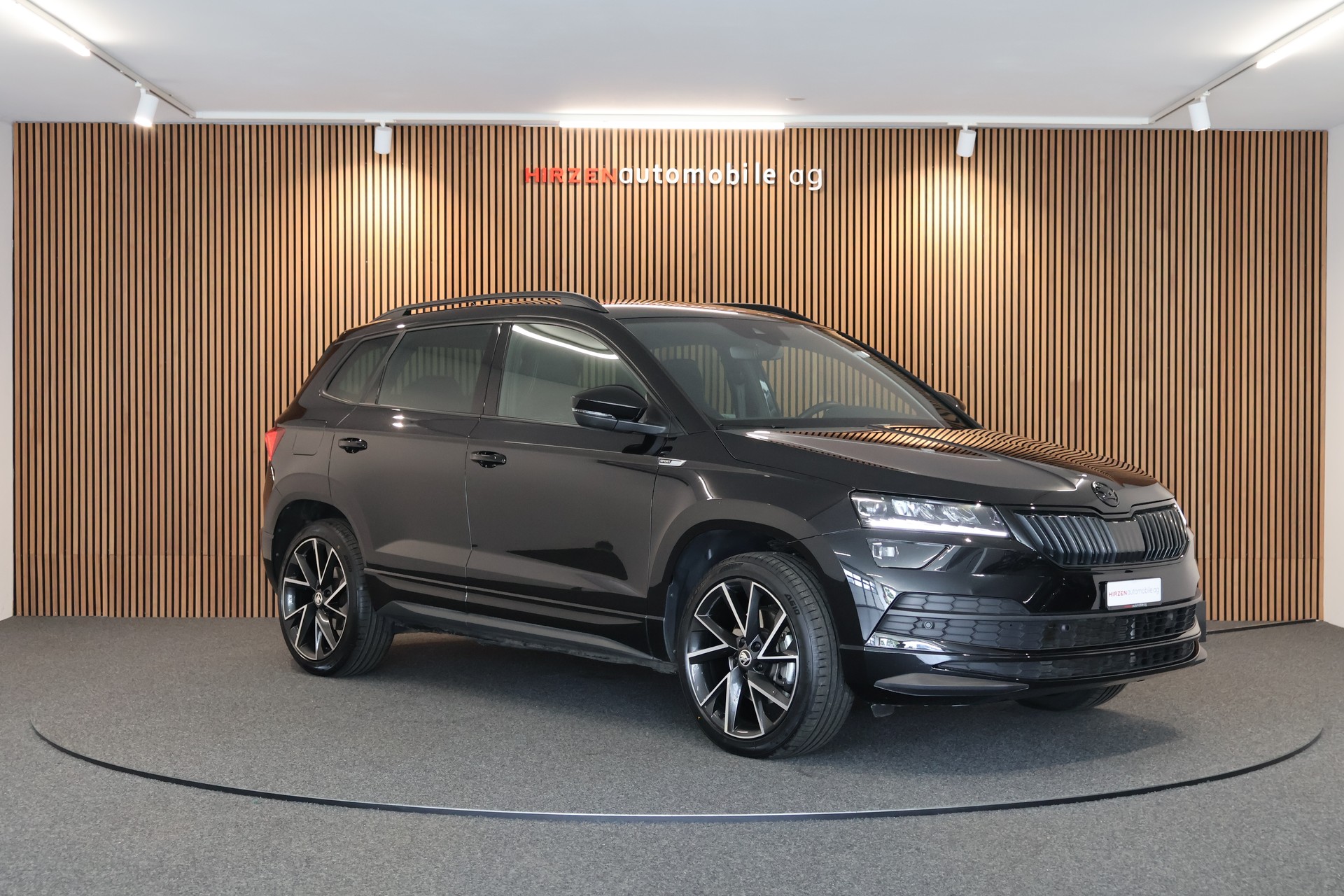 SKODA Karoq 2.0 TSI SportLine 4x4 DSG-image-6