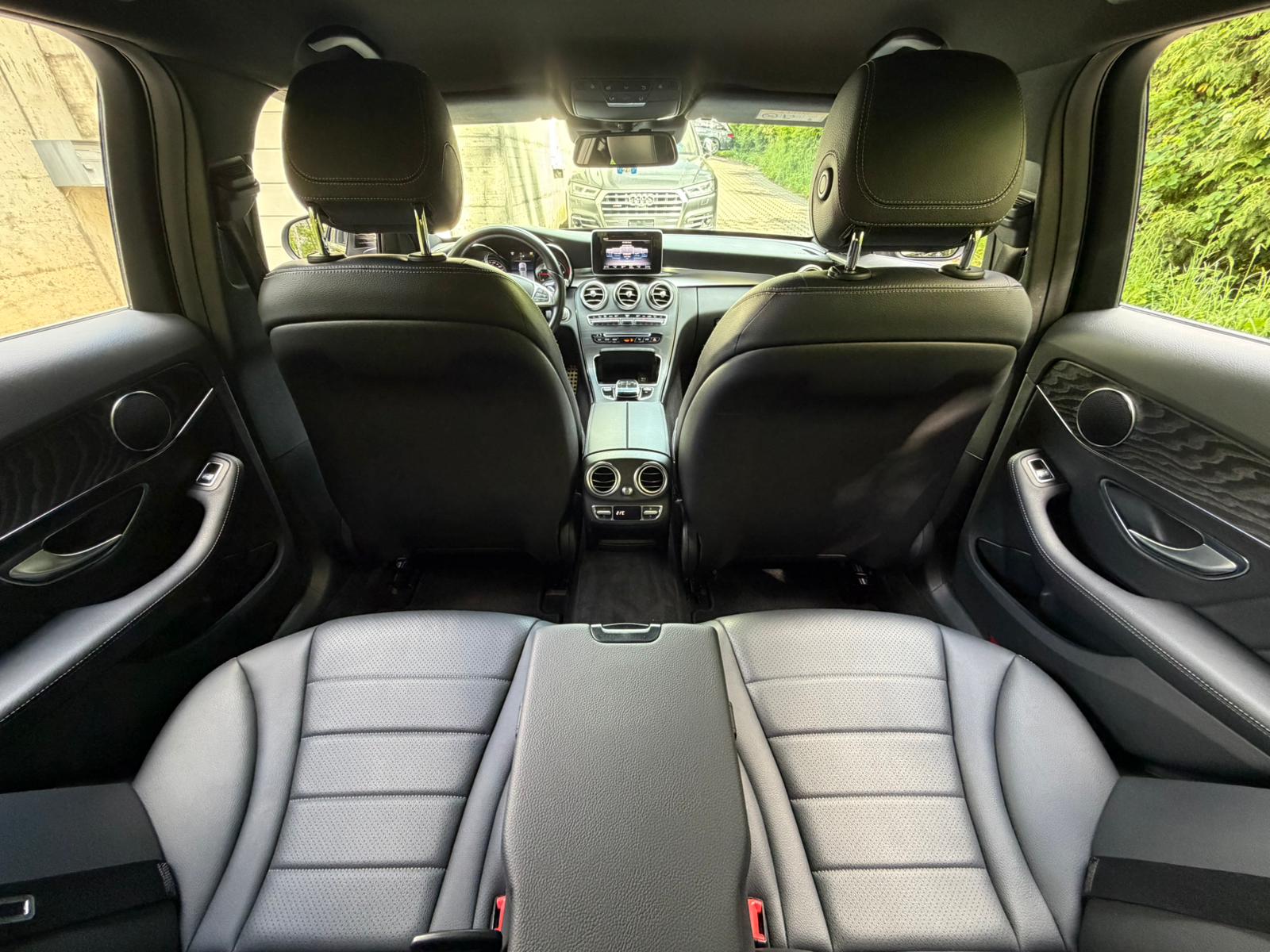 MERCEDES-BENZ C 250 d Swiss Star AMG Line 4Matic 9G-Tronic-image-21
