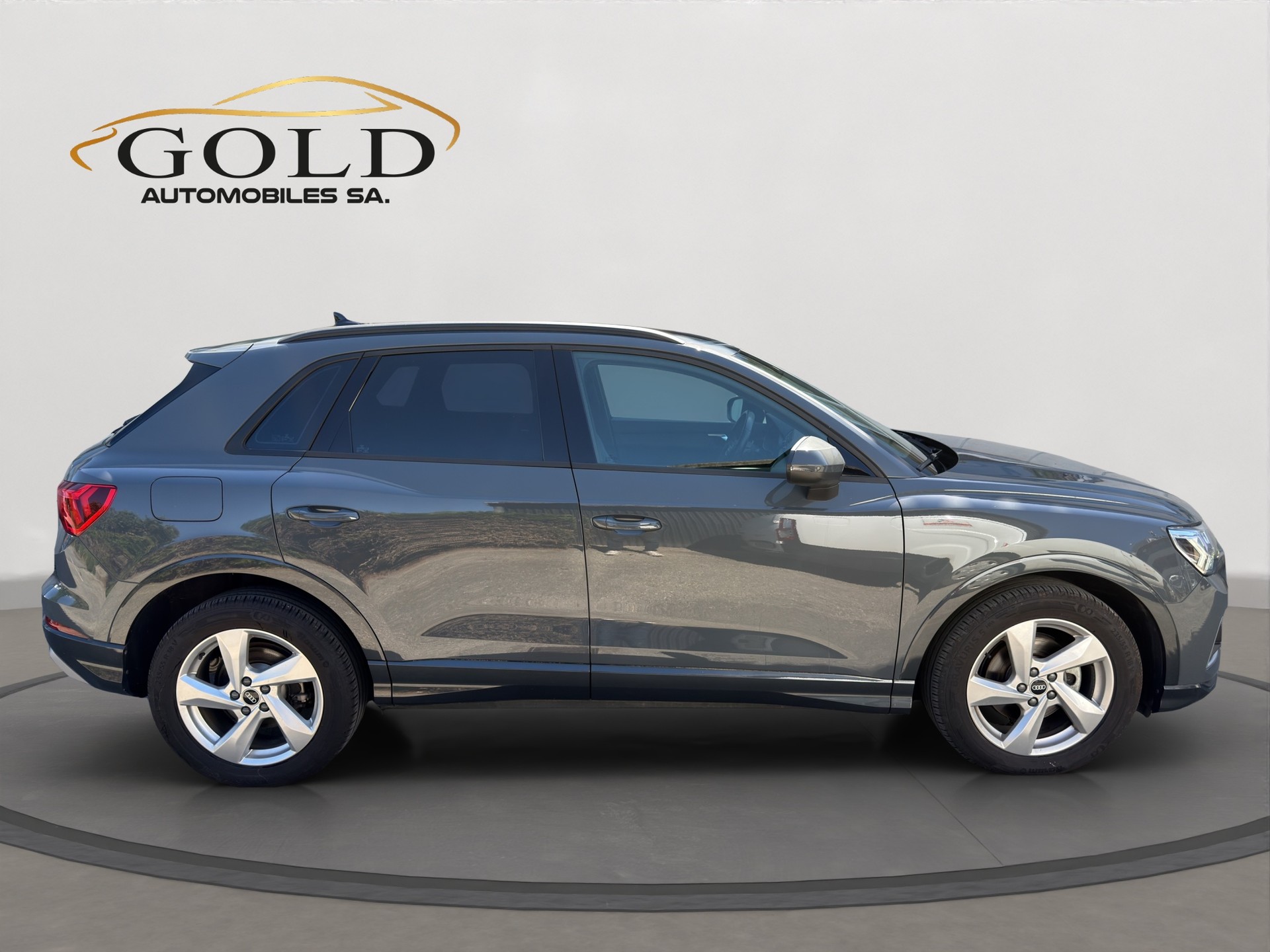 AUDI Q3 35 TFSI advanced S-Line Attraction S-tronic-image-12