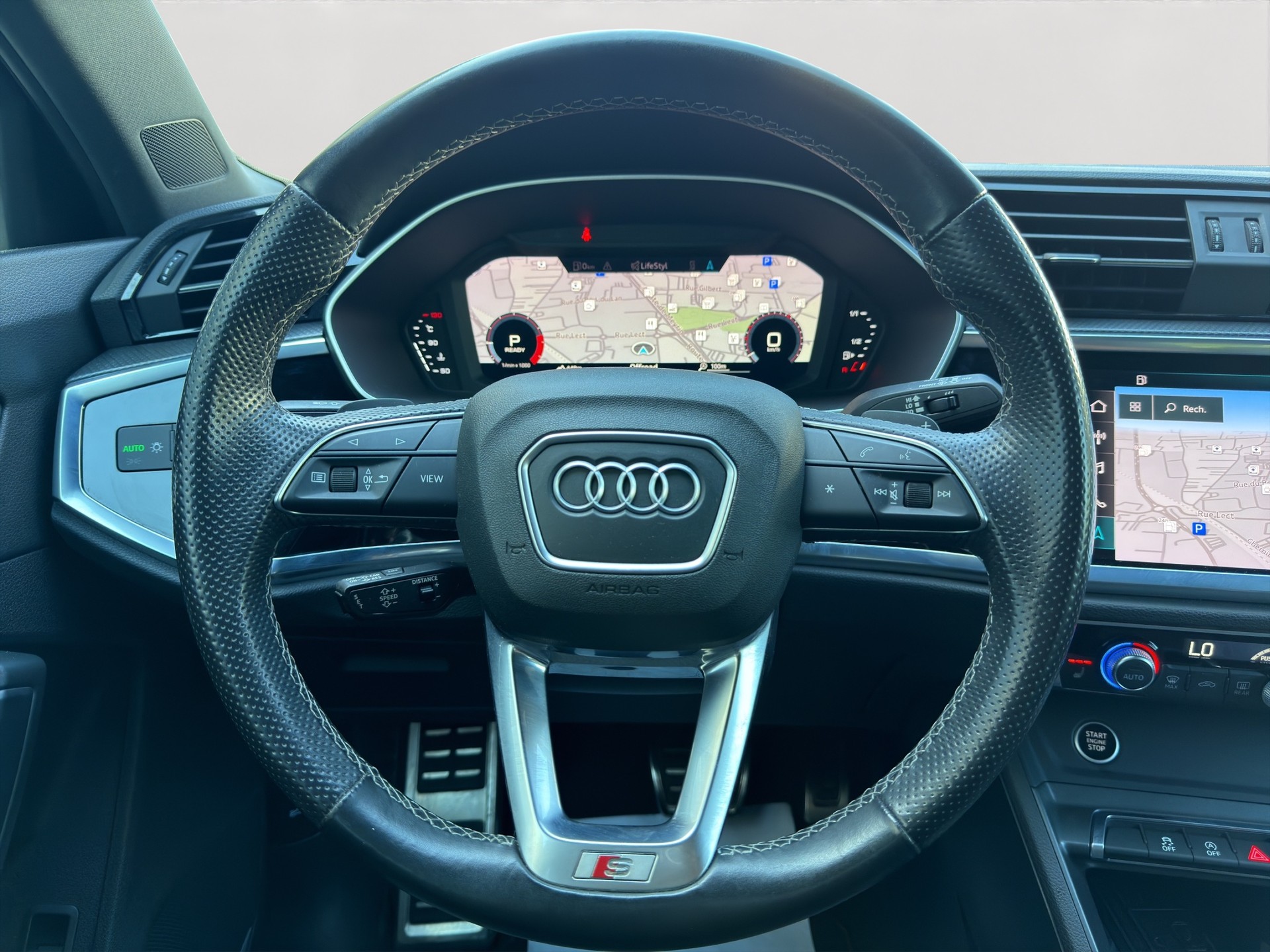AUDI Q3 35 TFSI advanced S-Line Attraction S-tronic-image-5
