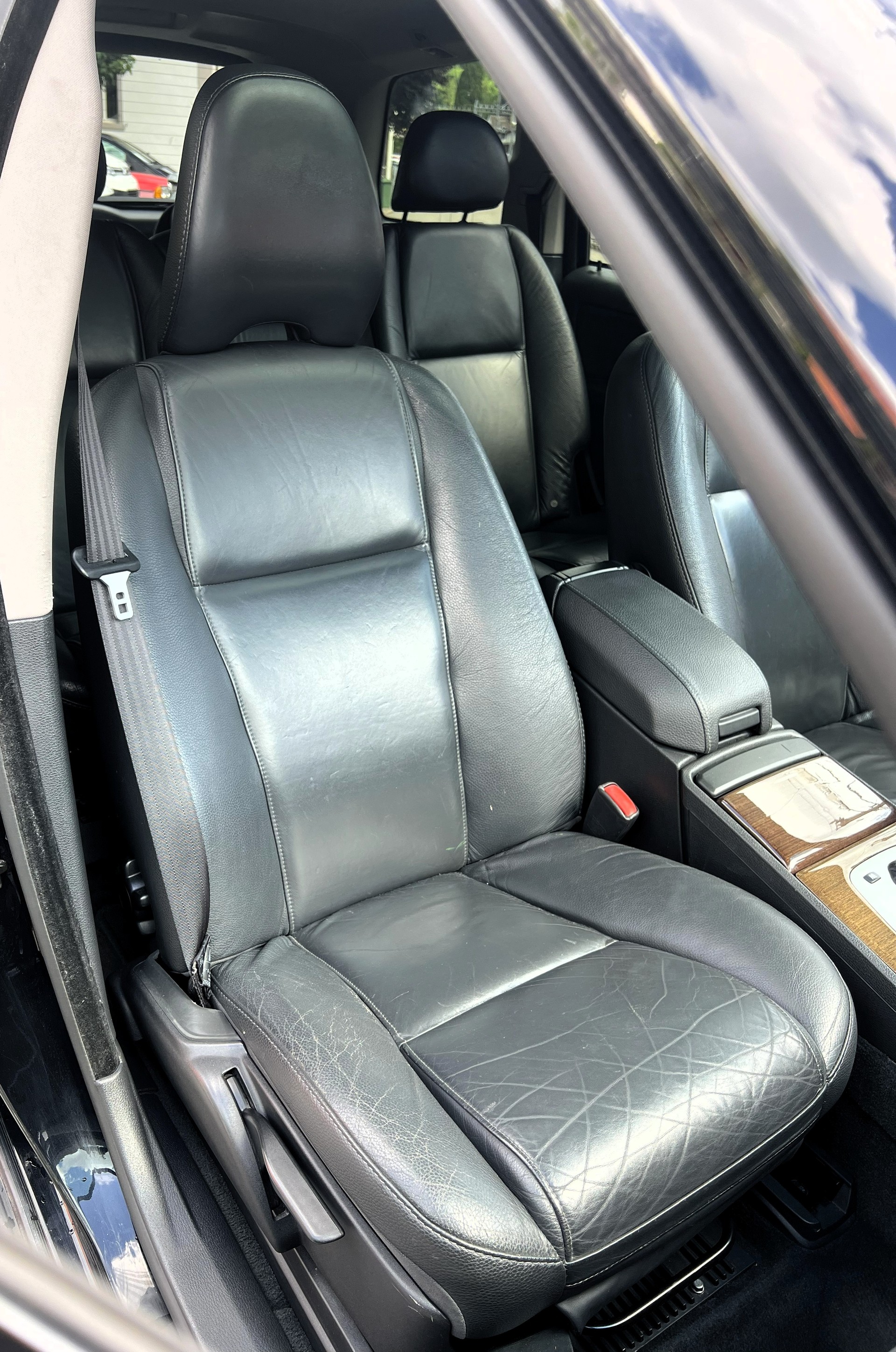 VOLVO XC90 D5 AWD Kinetic-image-13