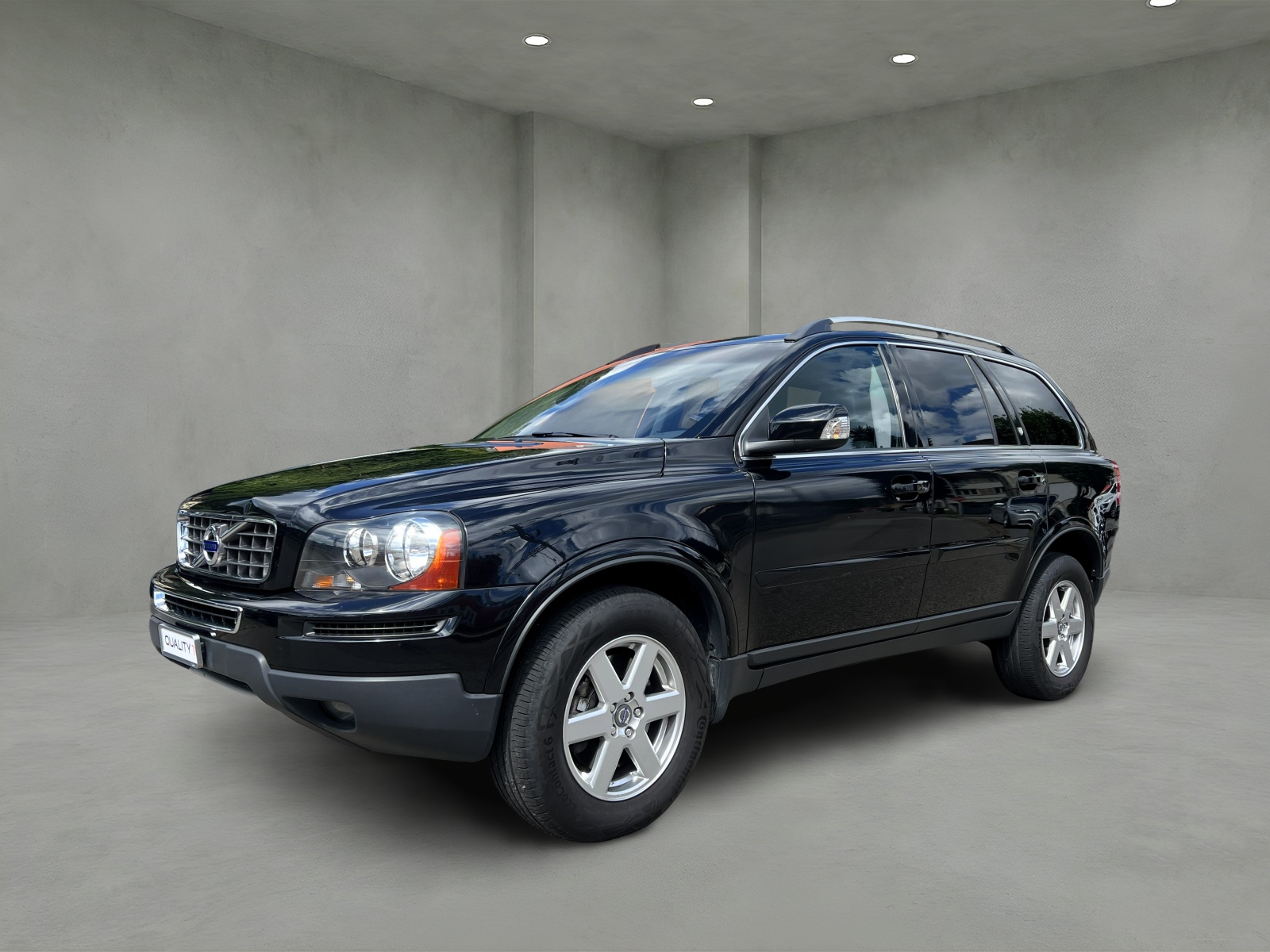 VOLVO XC90 D5 AWD Kinetic-image-0