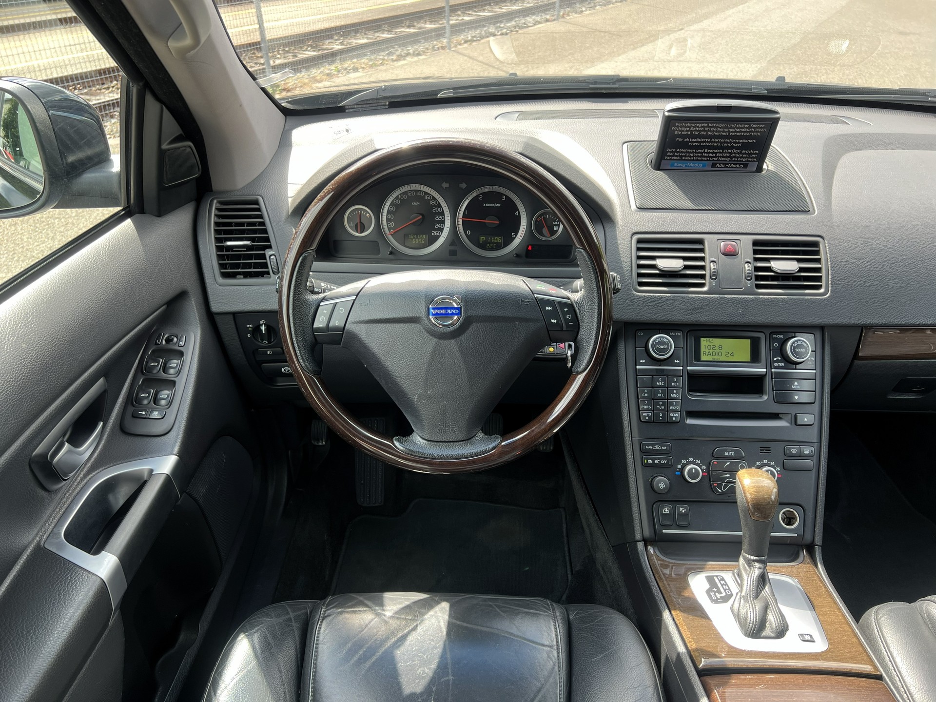 VOLVO XC90 D5 AWD Kinetic-image-20