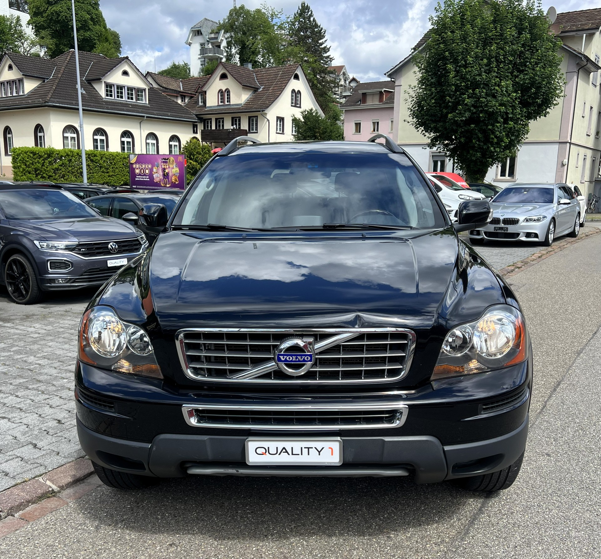 VOLVO XC90 D5 AWD Kinetic-image-6